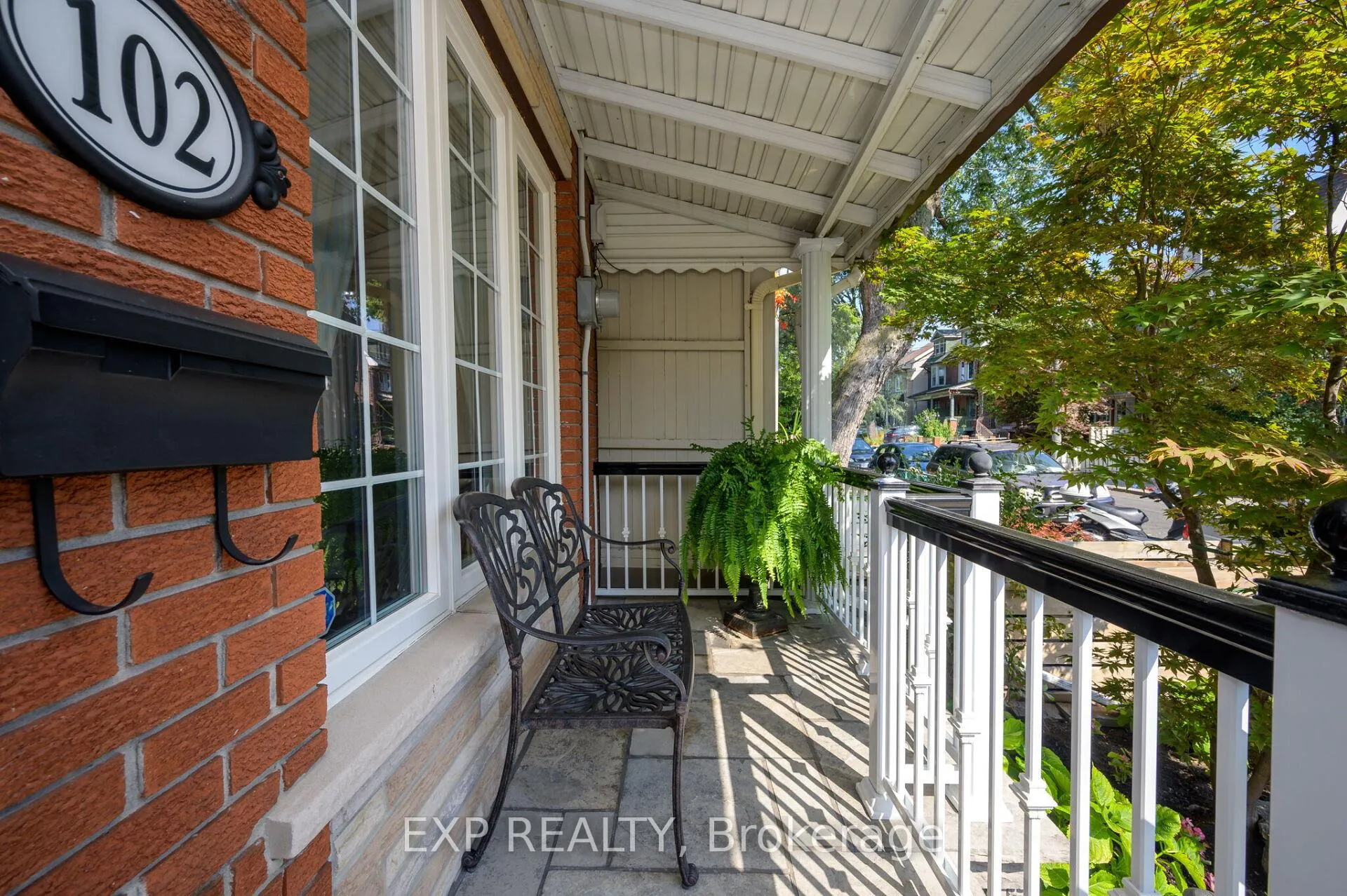 Photo 6 of 102 Manning Avenue, Toronto, Trinity-Bellwoods — HOMEH