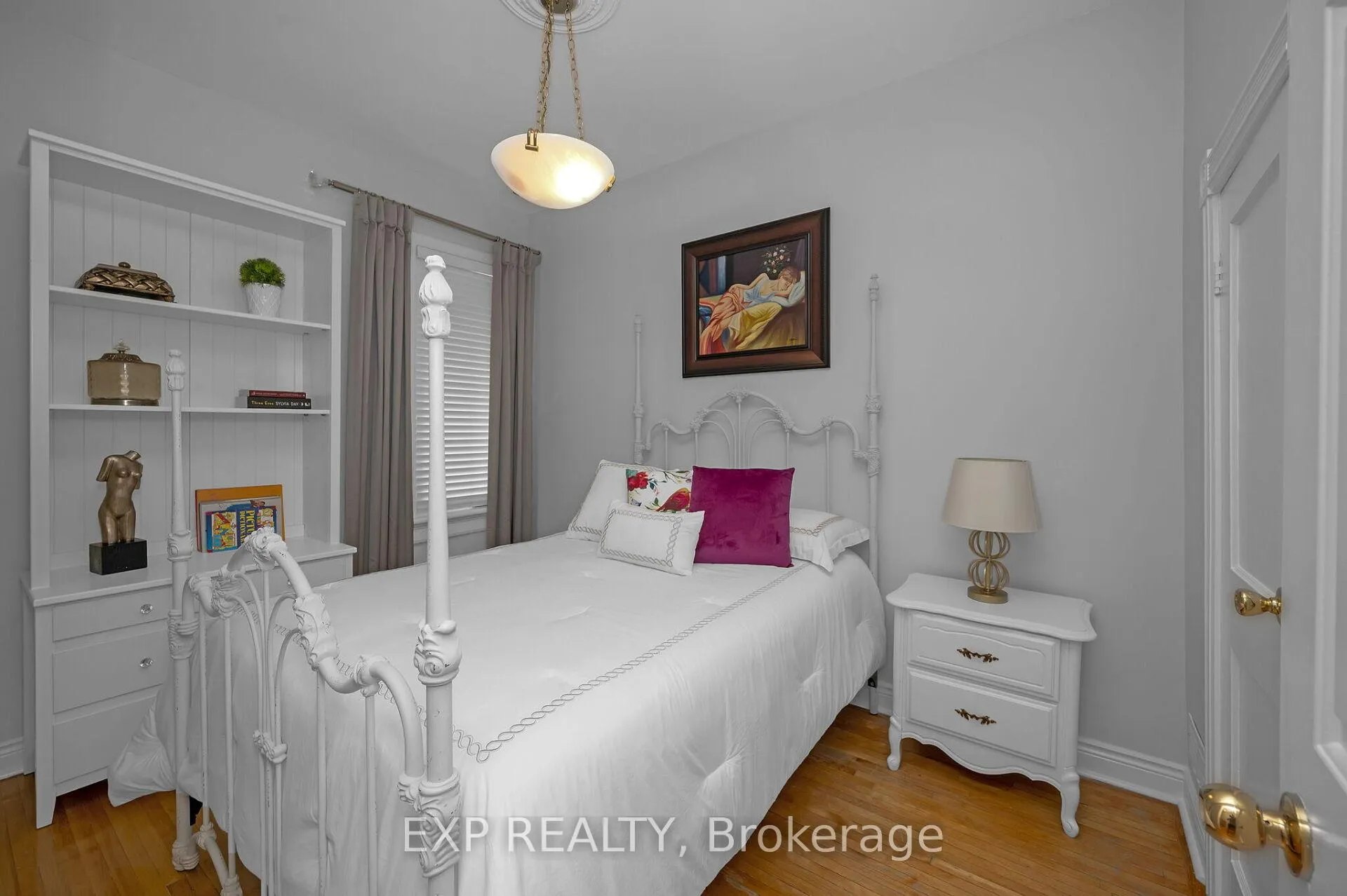 Photo 20 of 102 Manning Avenue, Toronto, Trinity-Bellwoods — HOMEH