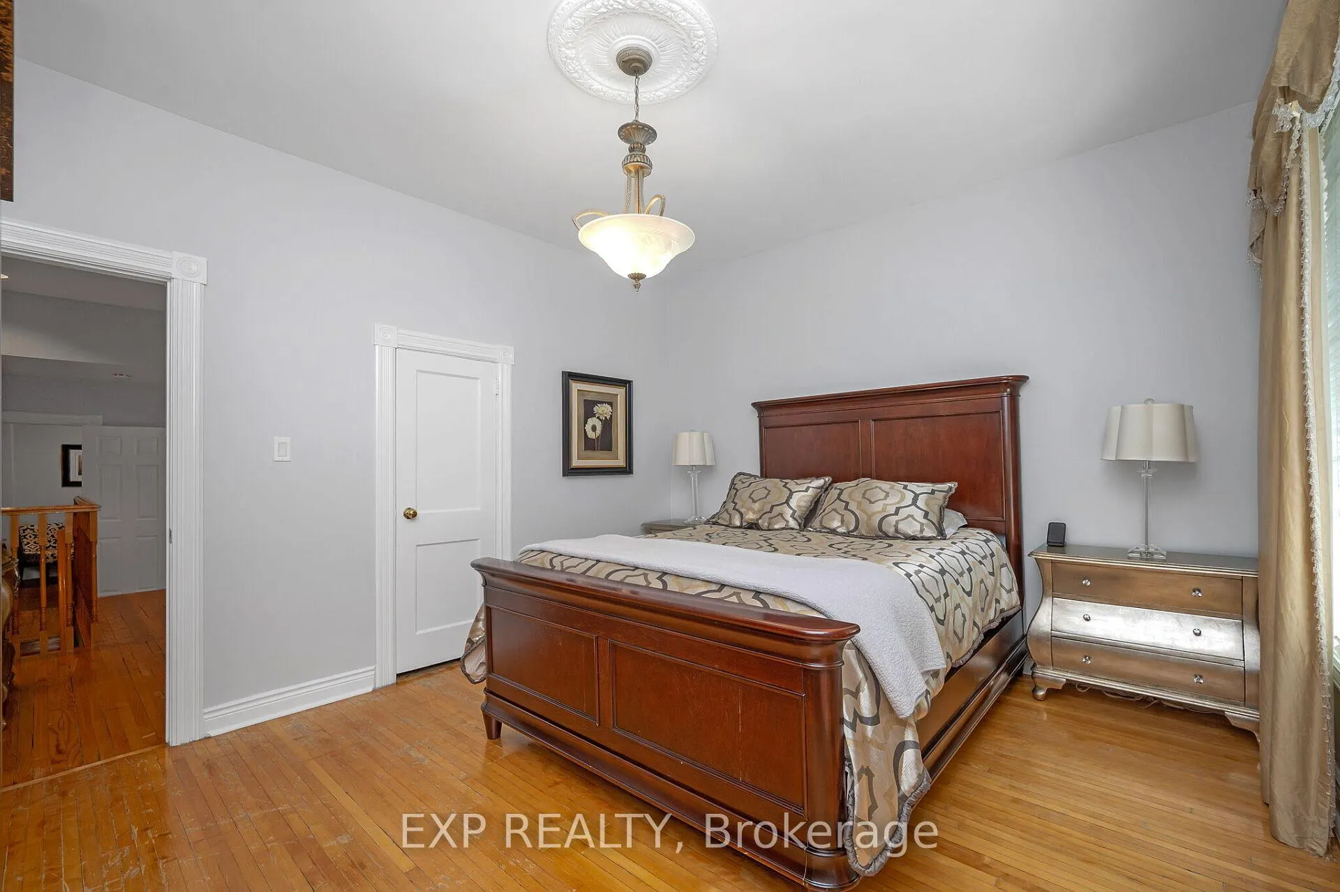 Photo 23 of 102 Manning Avenue, Toronto, Trinity-Bellwoods — HOMEH