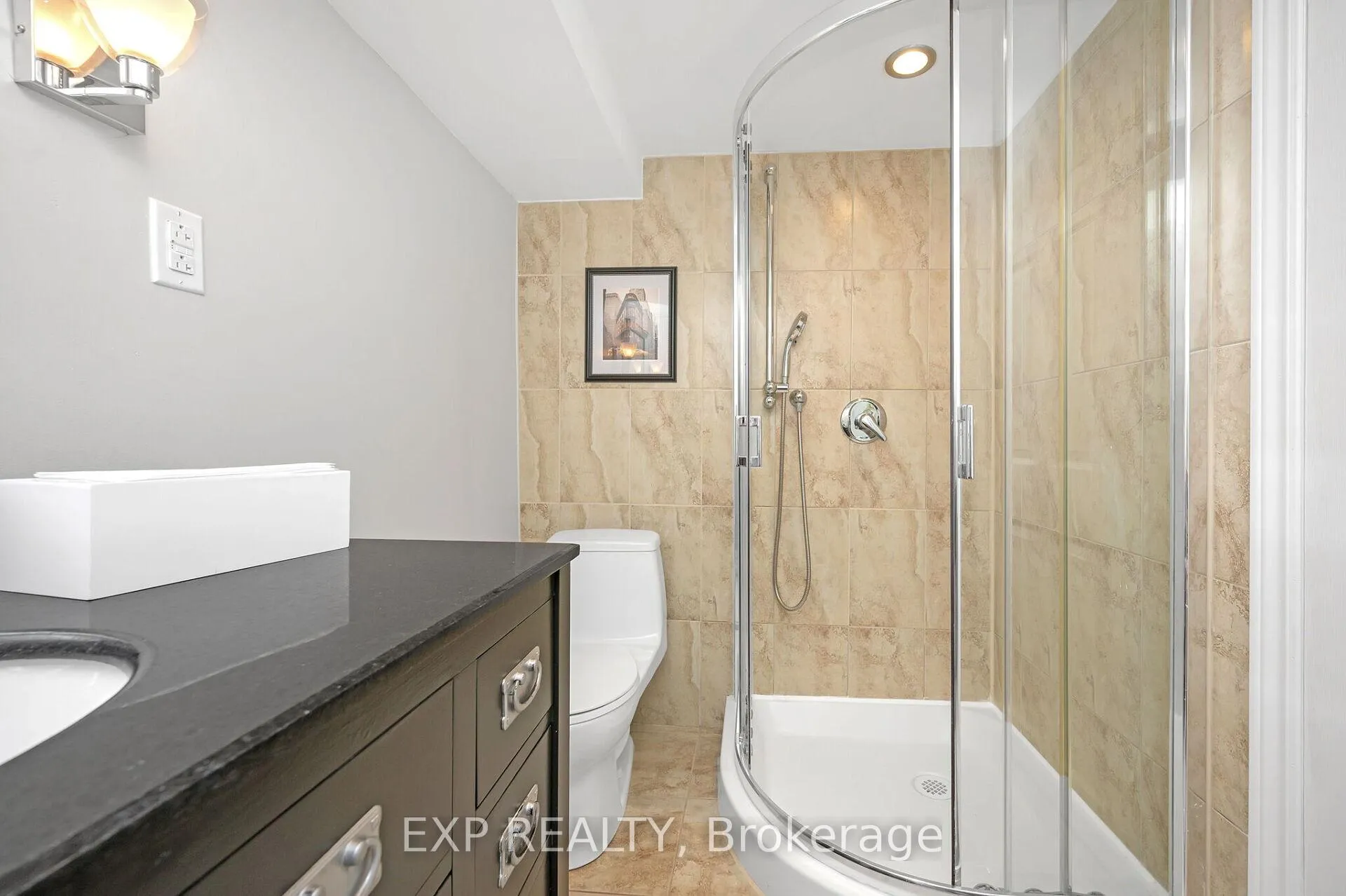 Photo 31 of 102 Manning Avenue, Toronto, Trinity-Bellwoods — HOMEH