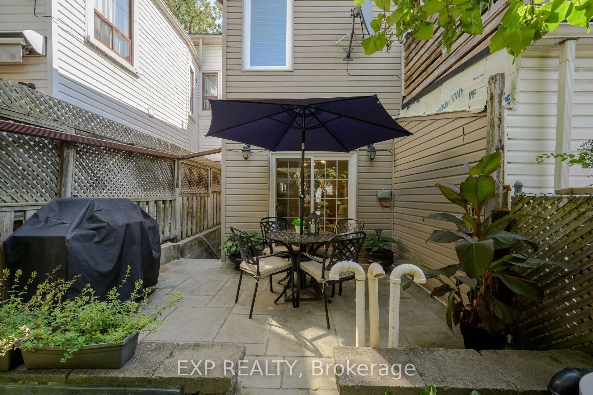 Photo 36 of 102 Manning Avenue, Toronto, Trinity-Bellwoods — HOMEH