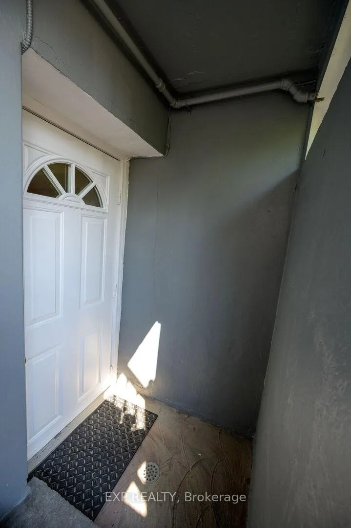 Photo 38 of 102 Manning Avenue, Toronto, Trinity-Bellwoods — HOMEH