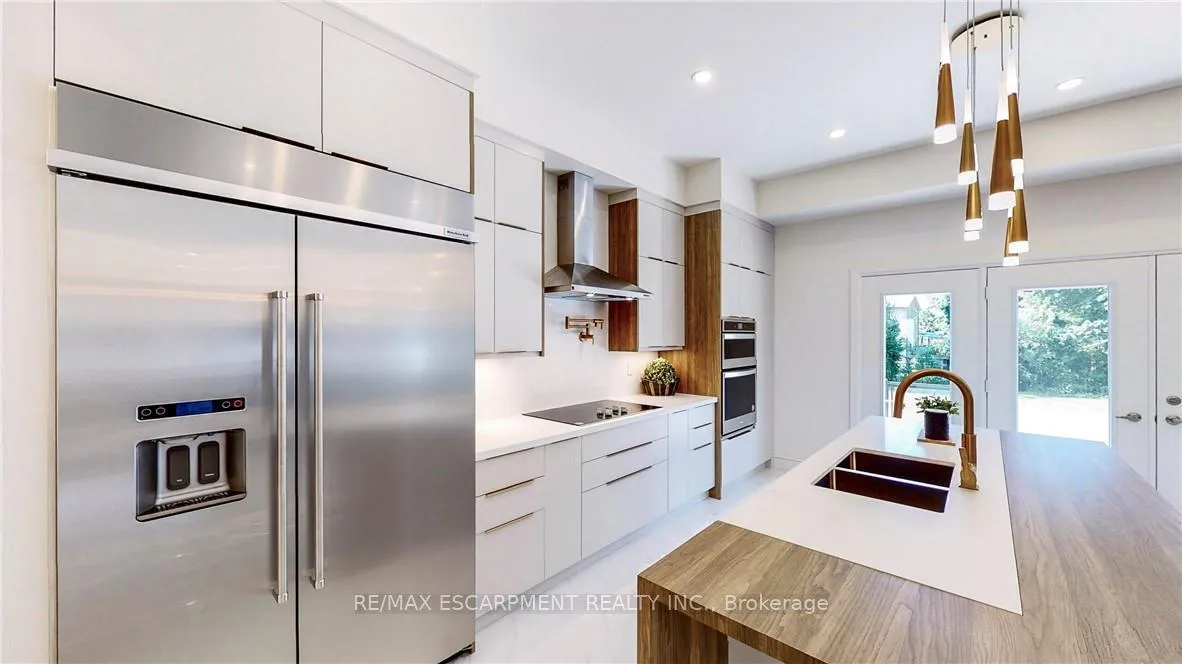 Photo 21 of 382A Southcote Road, Hamilton, Ancaster — HOMEH