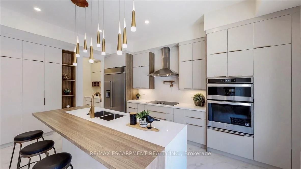 Photo 22 of 382A Southcote Road, Hamilton, Ancaster — HOMEH