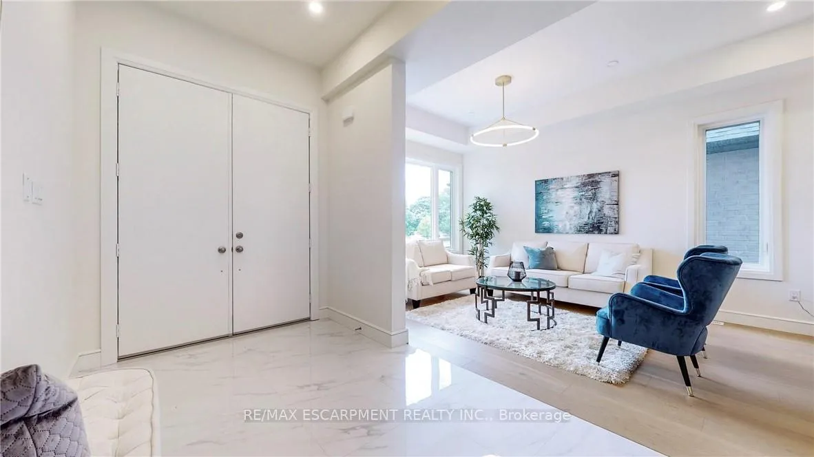 Photo 30 of 382A Southcote Road, Hamilton, Ancaster — HOMEH