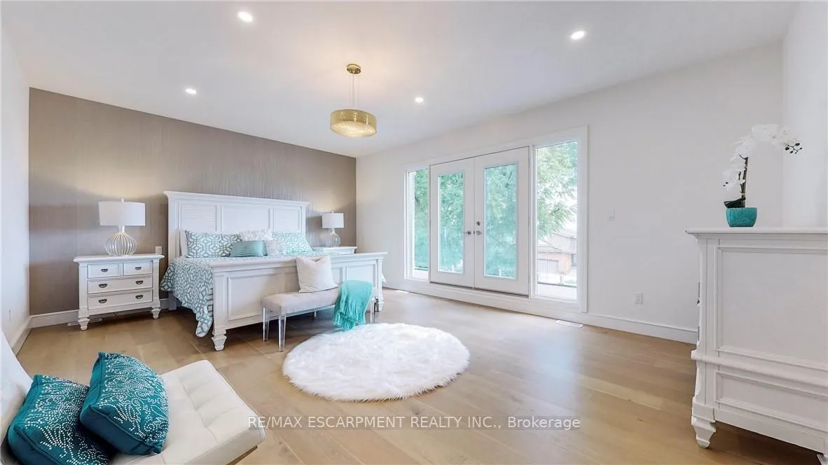 Photo 35 of 382A Southcote Road, Hamilton, Ancaster — HOMEH
