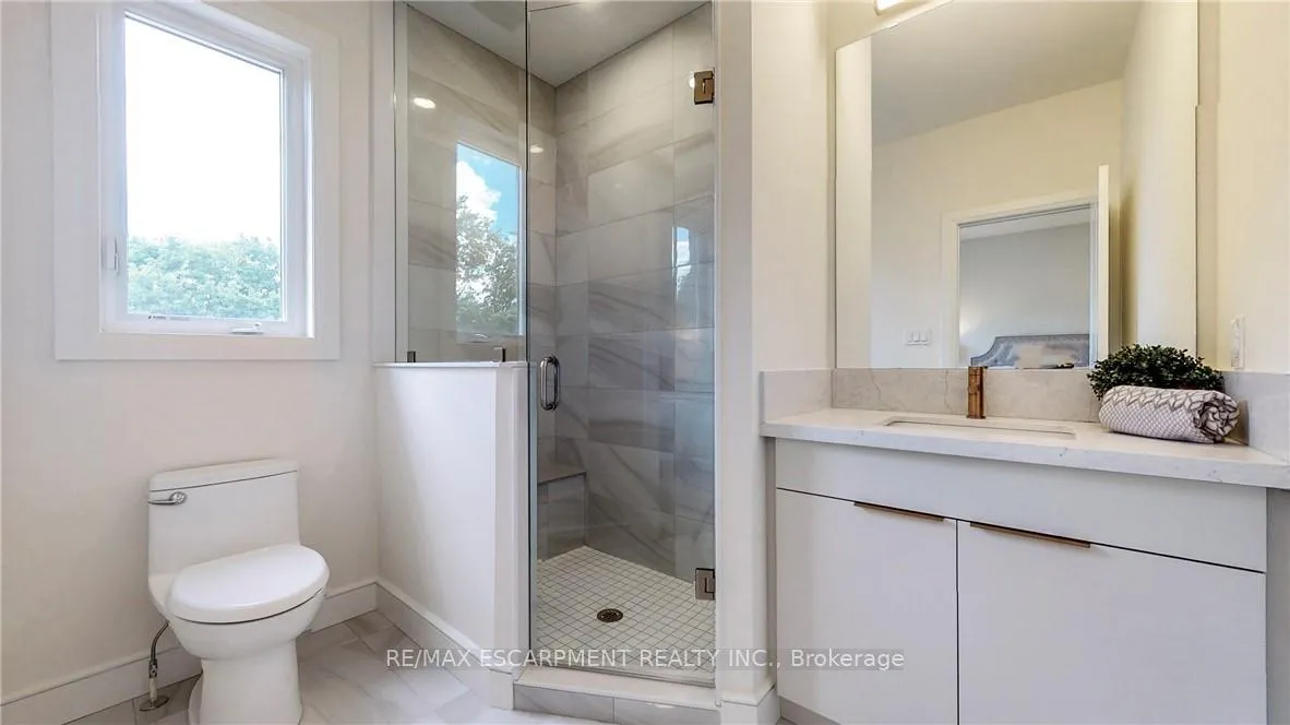 Photo 49 of 382A Southcote Road, Hamilton, Ancaster — HOMEH