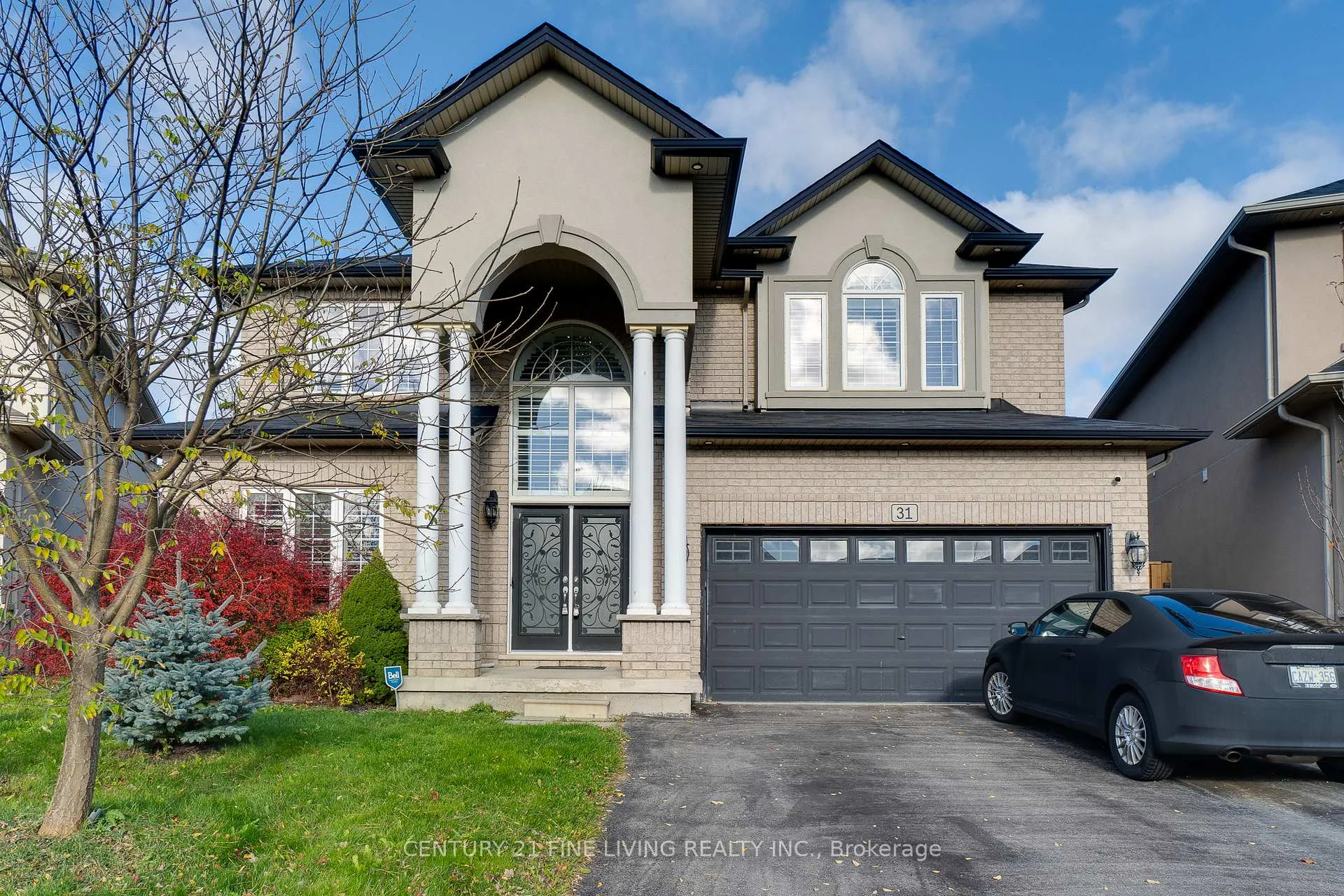 Photo 1 of 31 Weaver Drive, Hamilton, Ancaster — HOMEH