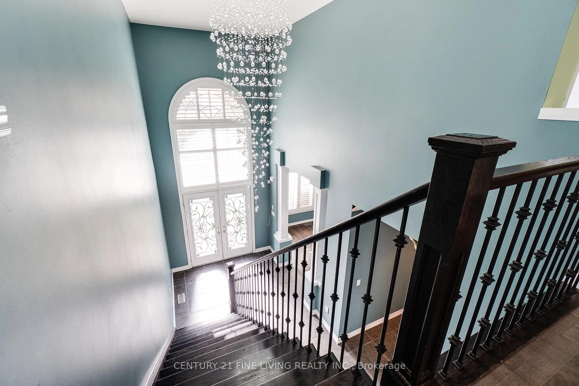 Photo 20 of 31 Weaver Drive, Hamilton, Ancaster — HOMEH
