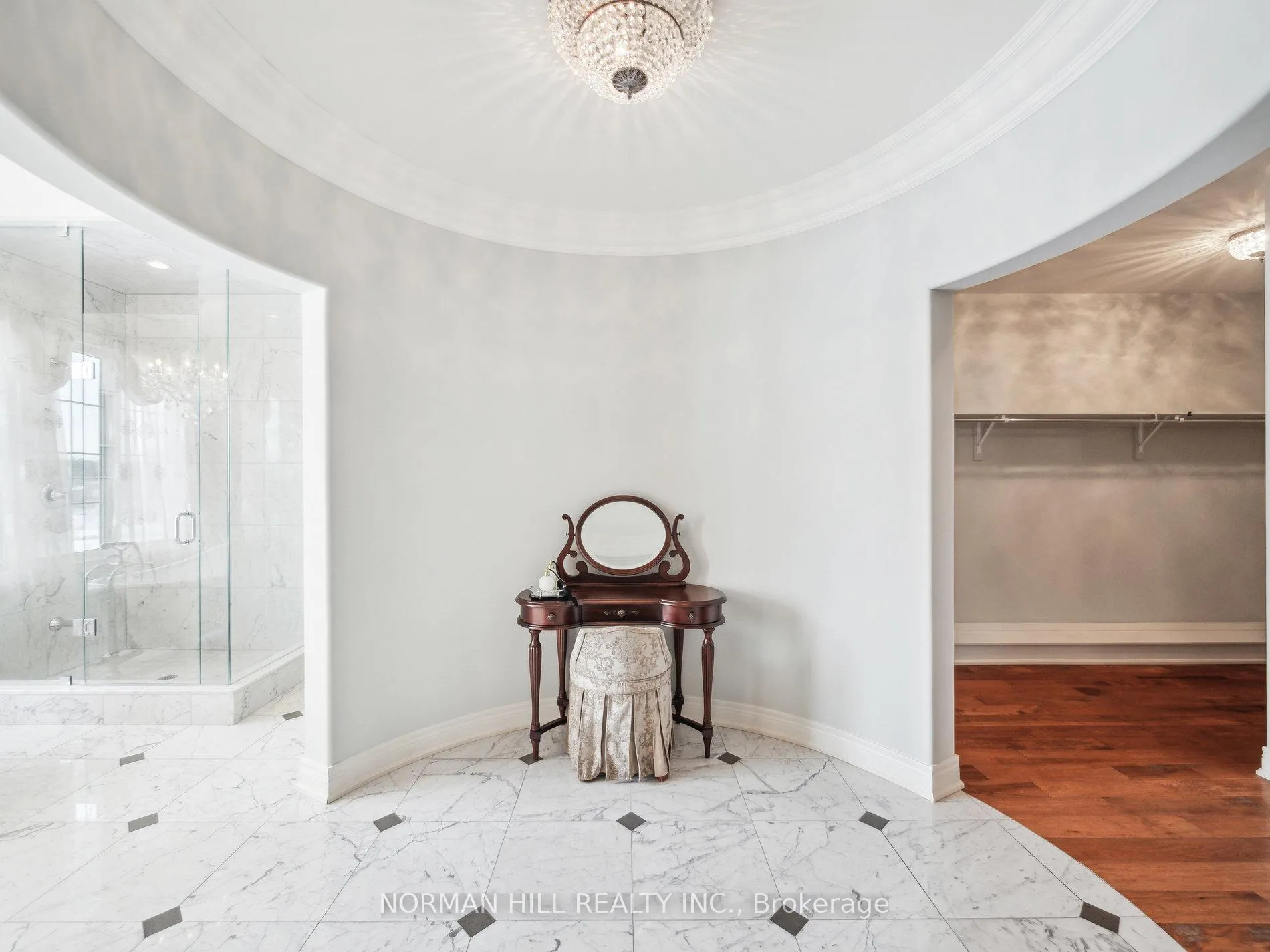 Photo 32 of 61 Keatley Drive, Vaughan, Patterson — HOMEH