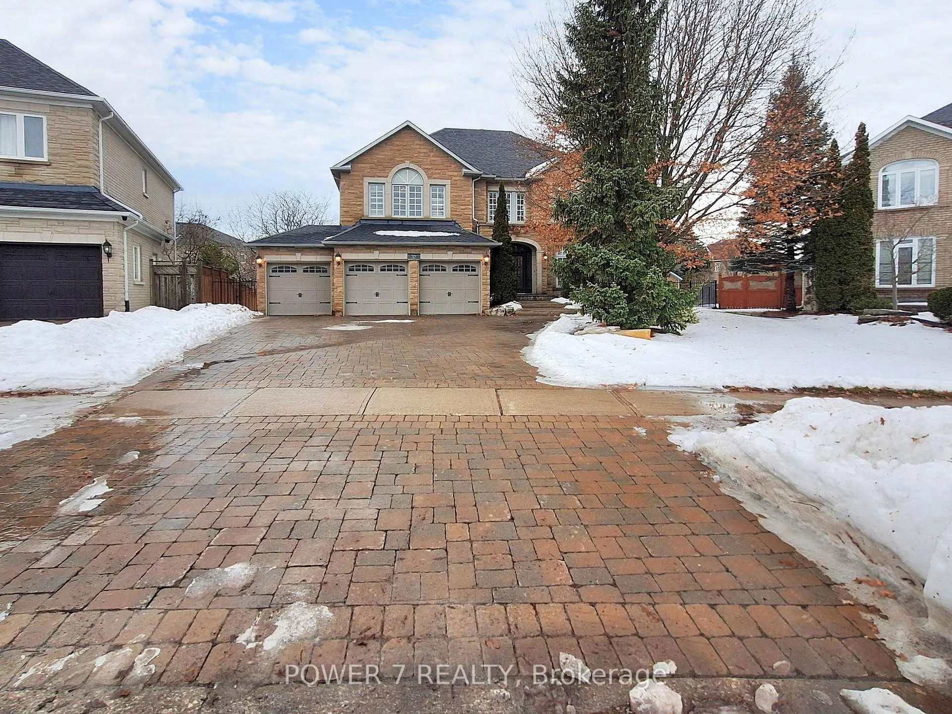 Photo 1 of 32 Goldring Crescent, Markham, Cachet — HOMEH