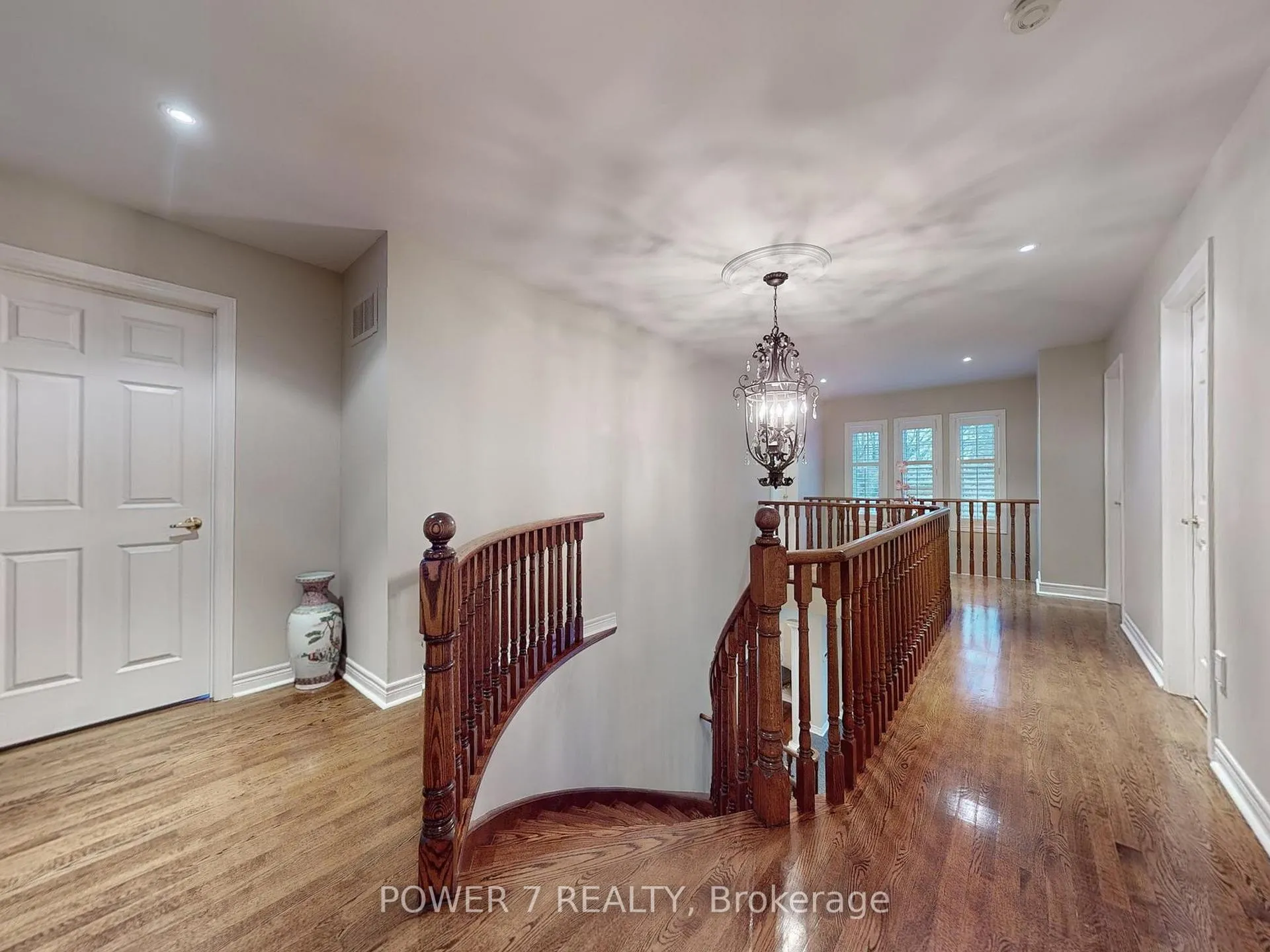 Photo 20 of 32 Goldring Crescent, Markham, Cachet — HOMEH