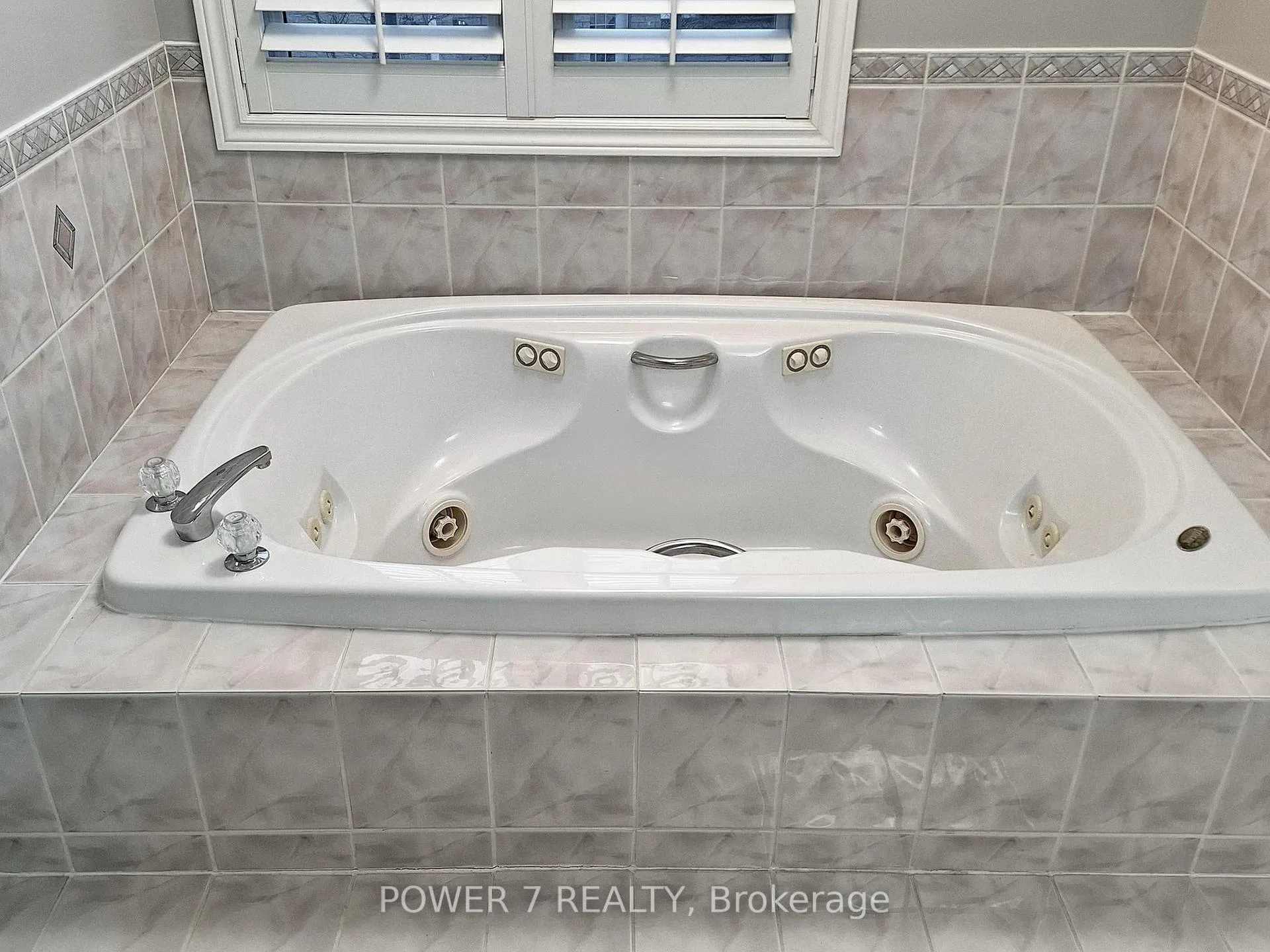 Photo 26 of 32 Goldring Crescent, Markham, Cachet — HOMEH