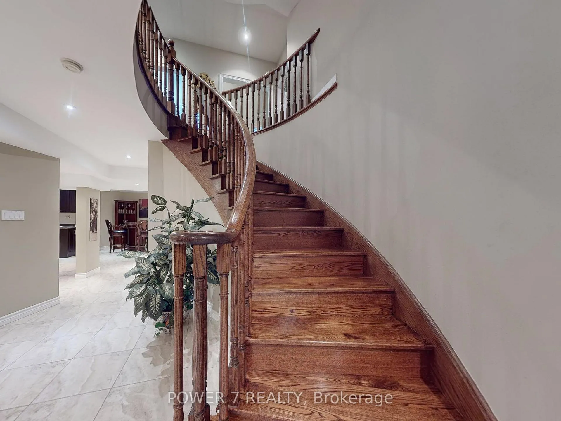 Photo 32 of 32 Goldring Crescent, Markham, Cachet — HOMEH