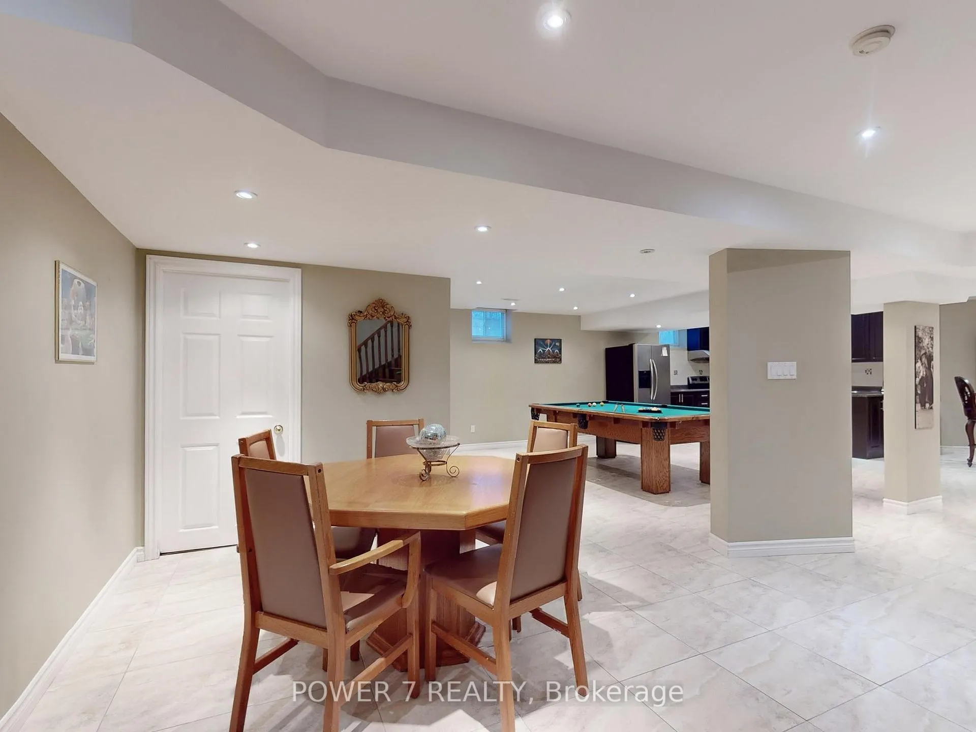 Photo 34 of 32 Goldring Crescent, Markham, Cachet — HOMEH