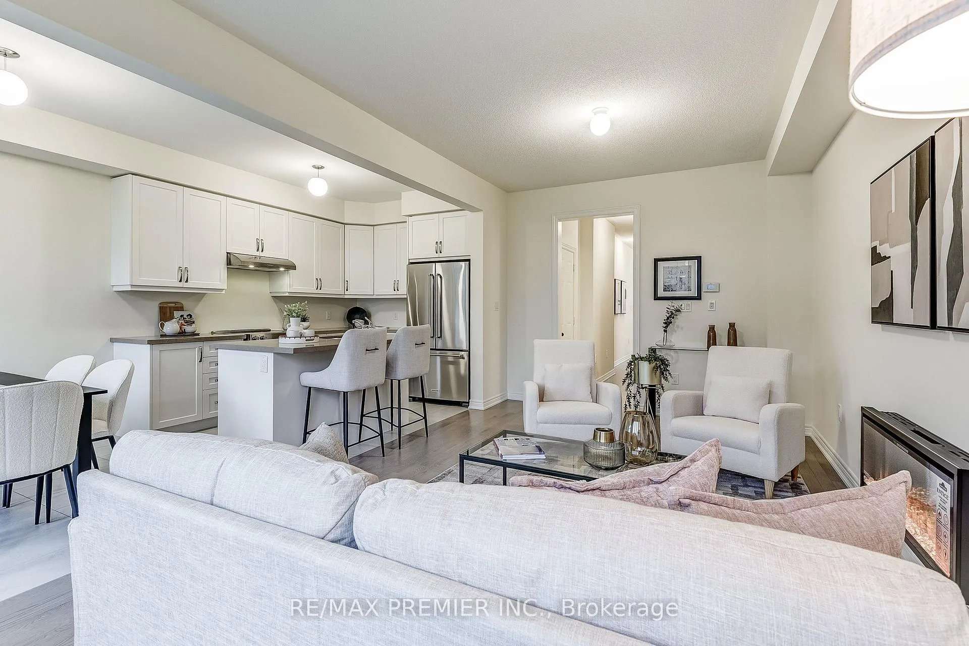 Photo 12 of 115 Armilia Place, Whitby, Rural Whitby — HOMEH