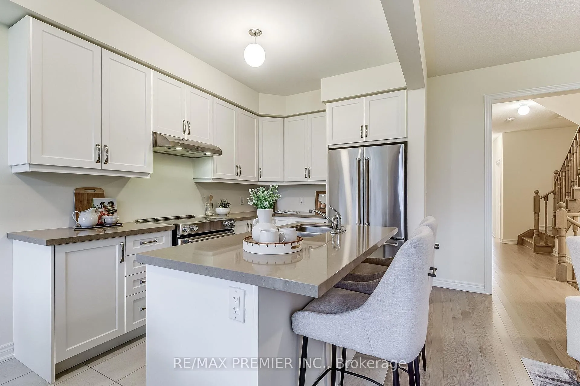 Photo 14 of 115 Armilia Place, Whitby, Rural Whitby — HOMEH