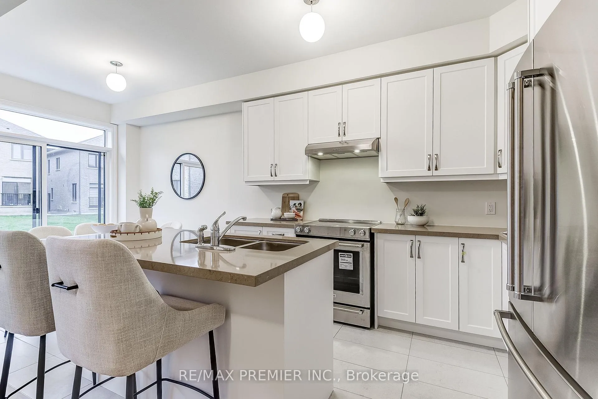 Photo 16 of 115 Armilia Place, Whitby, Rural Whitby — HOMEH