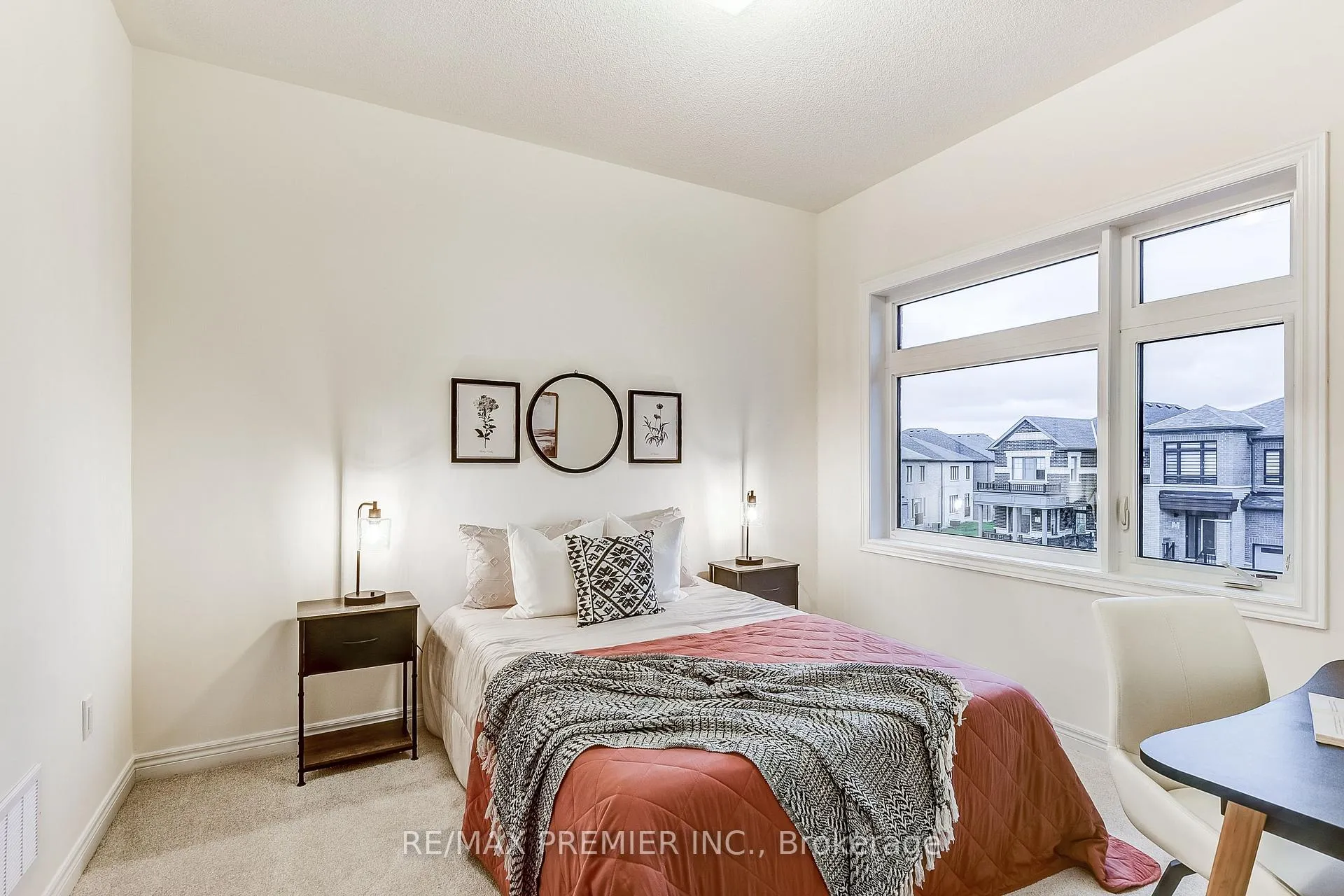 Photo 19 of 115 Armilia Place, Whitby, Rural Whitby — HOMEH