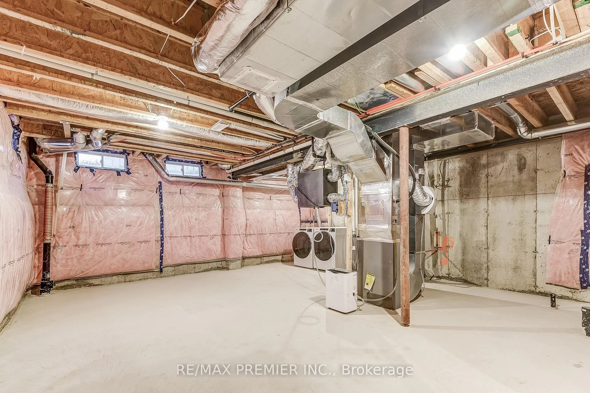 Photo 25 of 115 Armilia Place, Whitby, Rural Whitby — HOMEH