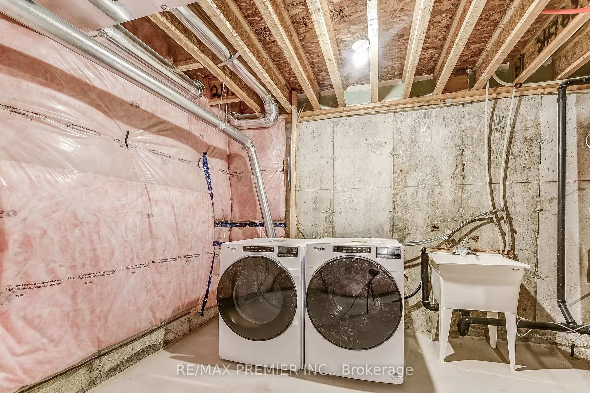 Photo 27 of 115 Armilia Place, Whitby, Rural Whitby — HOMEH