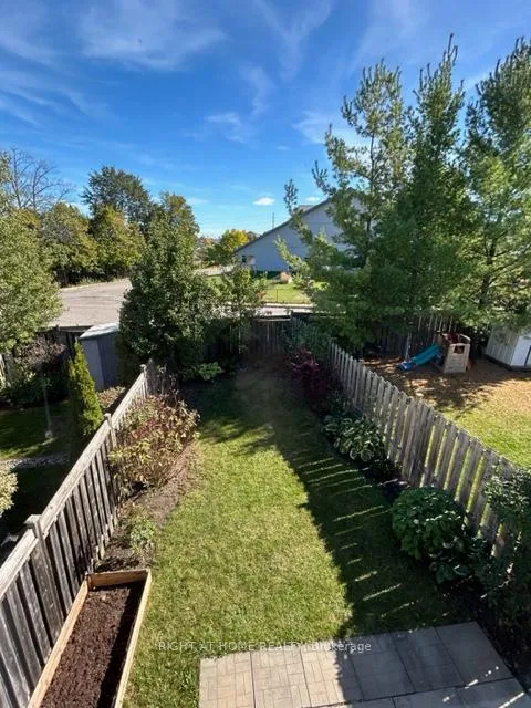 Photo 20 of 59 Lions Gate Boulevard, Barrie, Little Lake — HOMEH