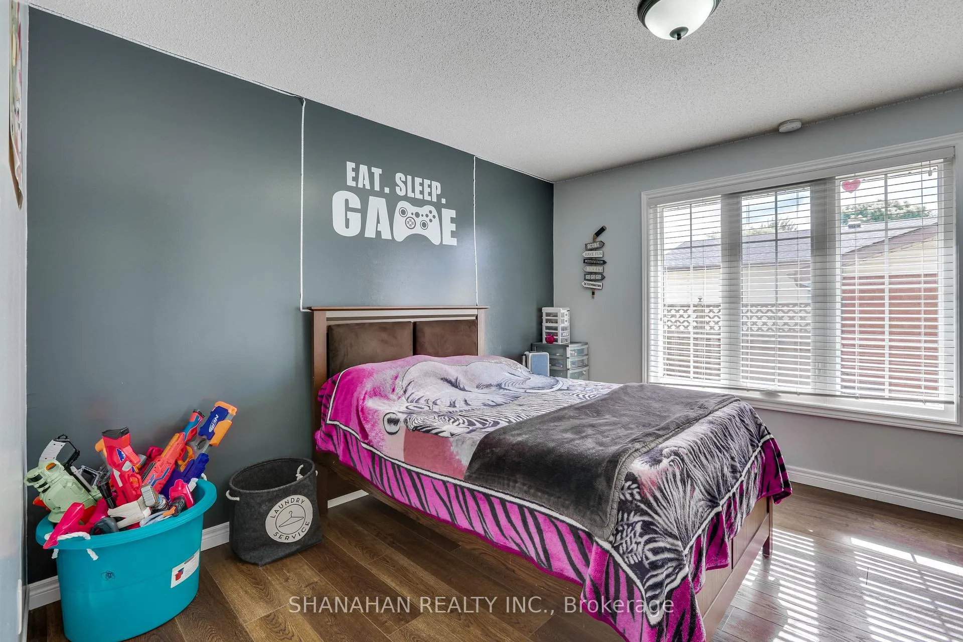 Photo 11 of 543 Mcgregor Street, Warwick, Watford — HOMEH