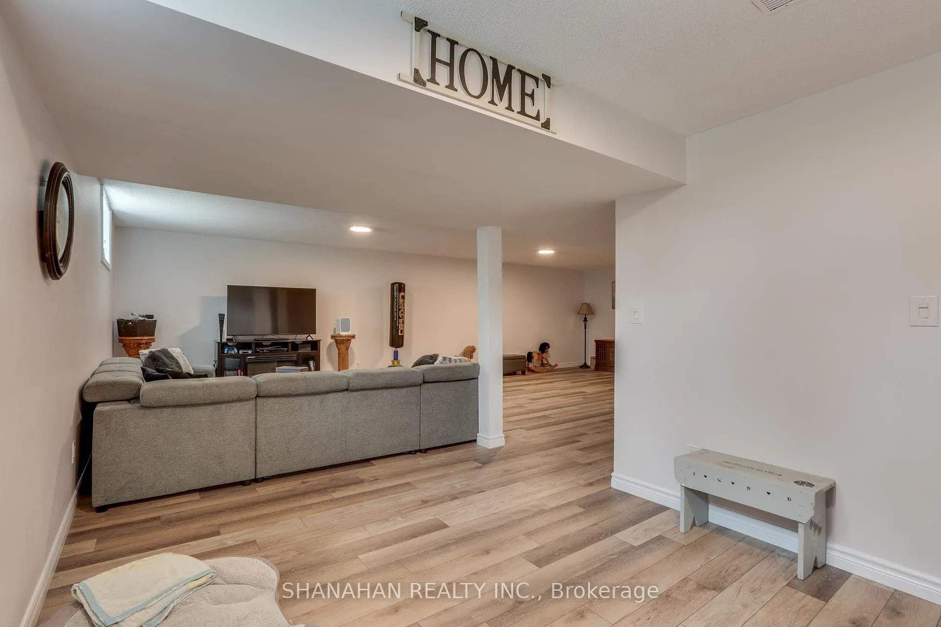Photo 20 of 543 Mcgregor Street, Warwick, Watford — HOMEH