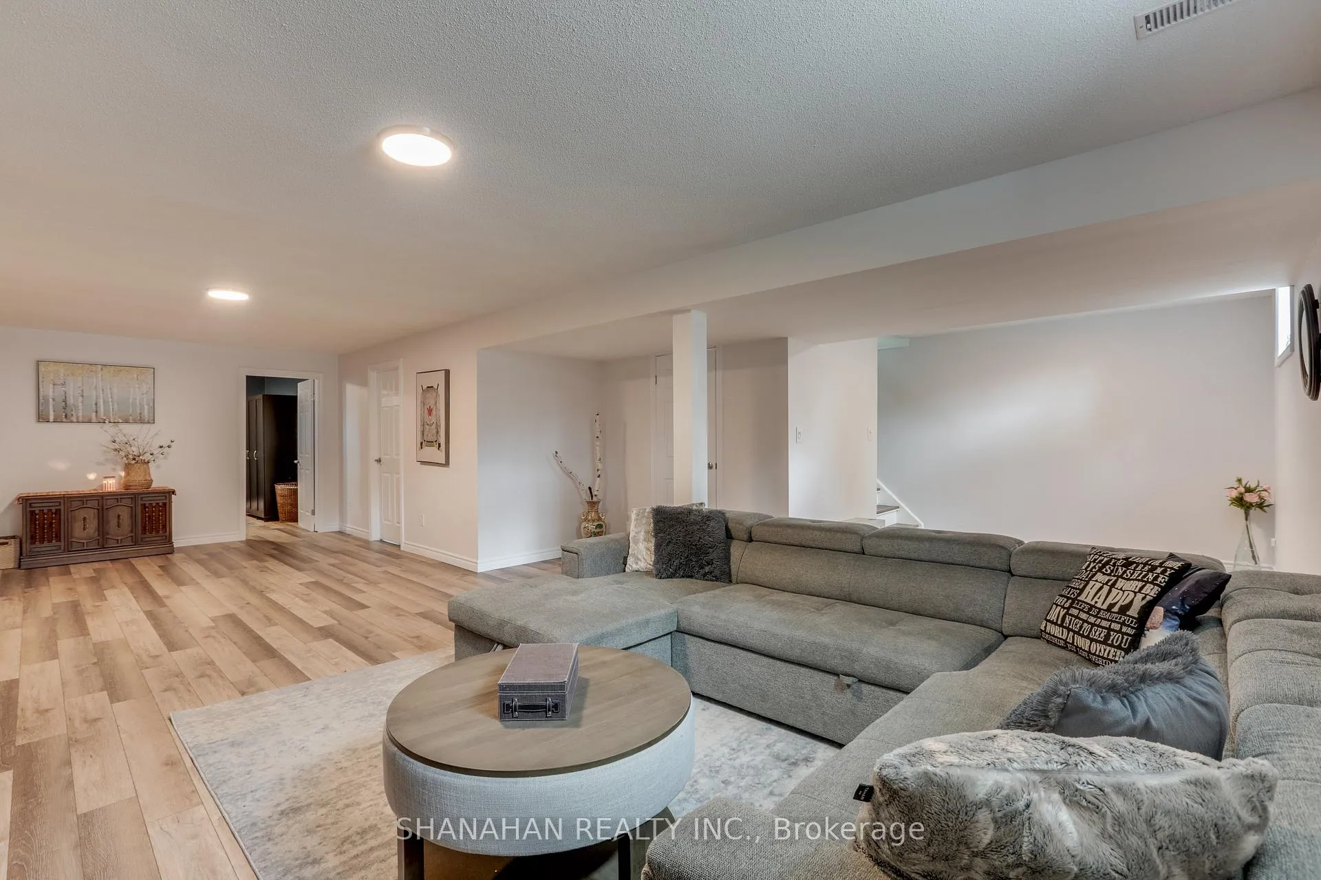 Photo 23 of 543 Mcgregor Street, Warwick, Watford — HOMEH
