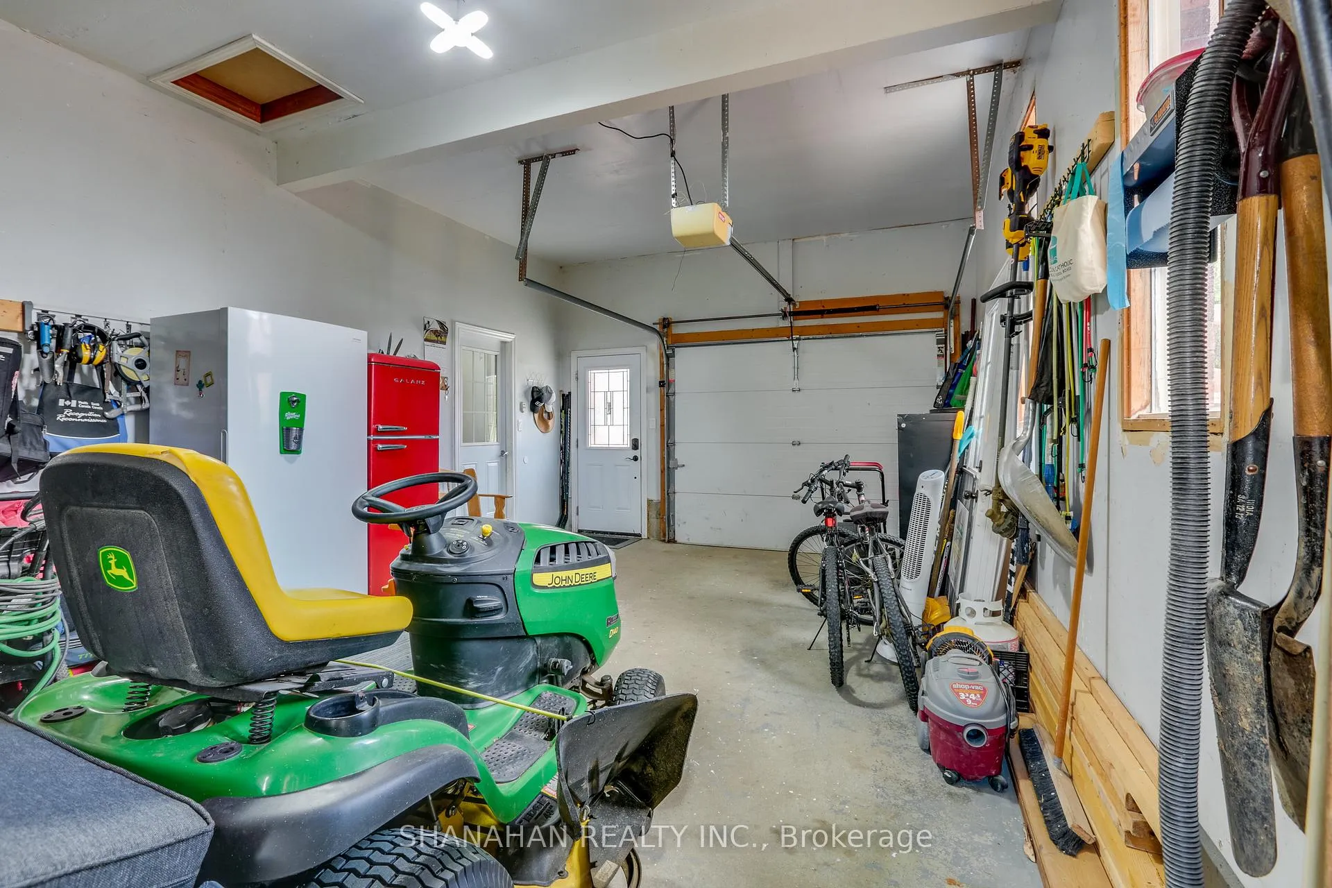 Photo 33 of 543 Mcgregor Street, Warwick, Watford — HOMEH