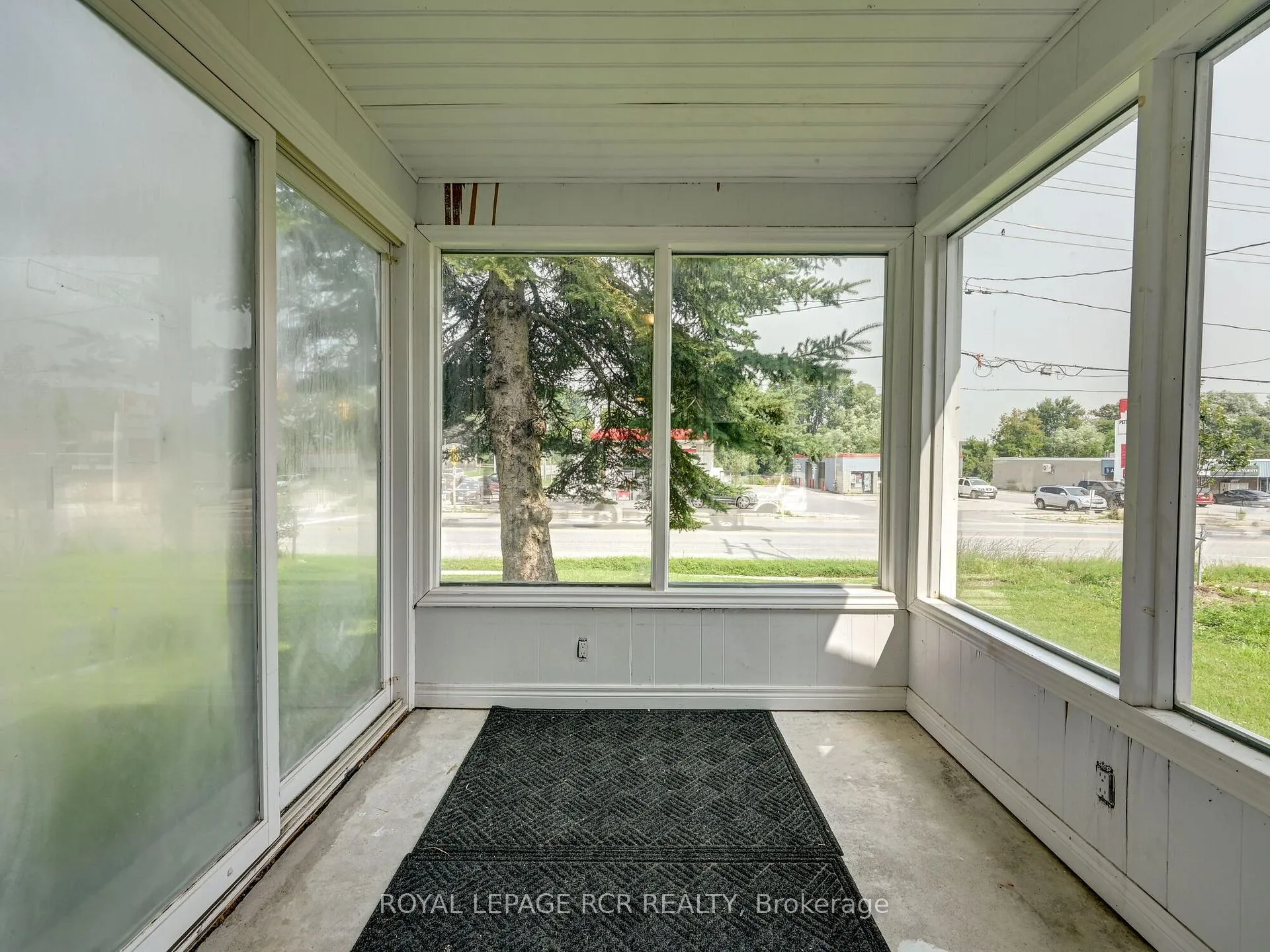 Photo 5 of 511 Main Street E, Shelburne — HOMEH