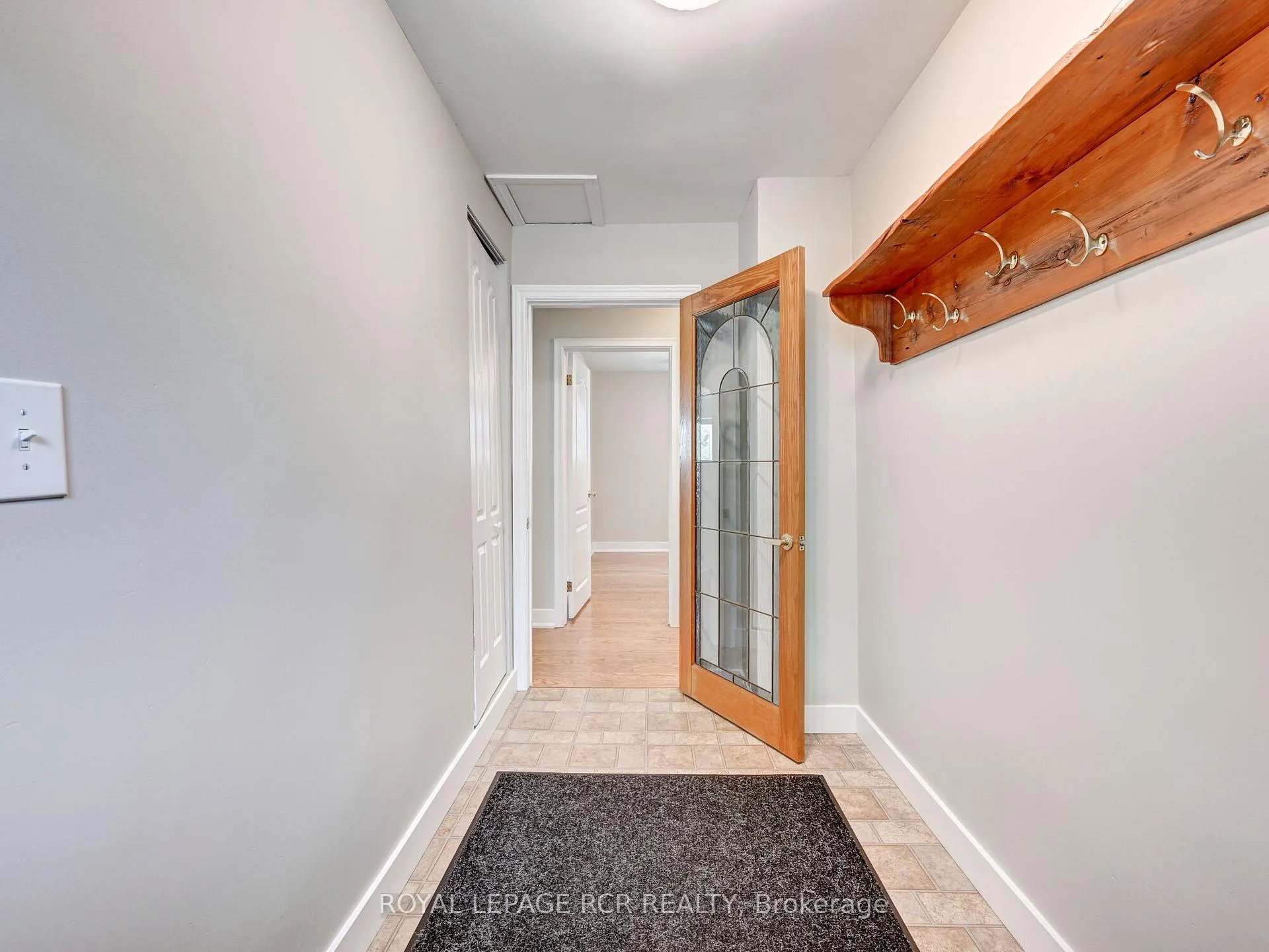 Photo 8 of 511 Main Street E, Shelburne — HOMEH