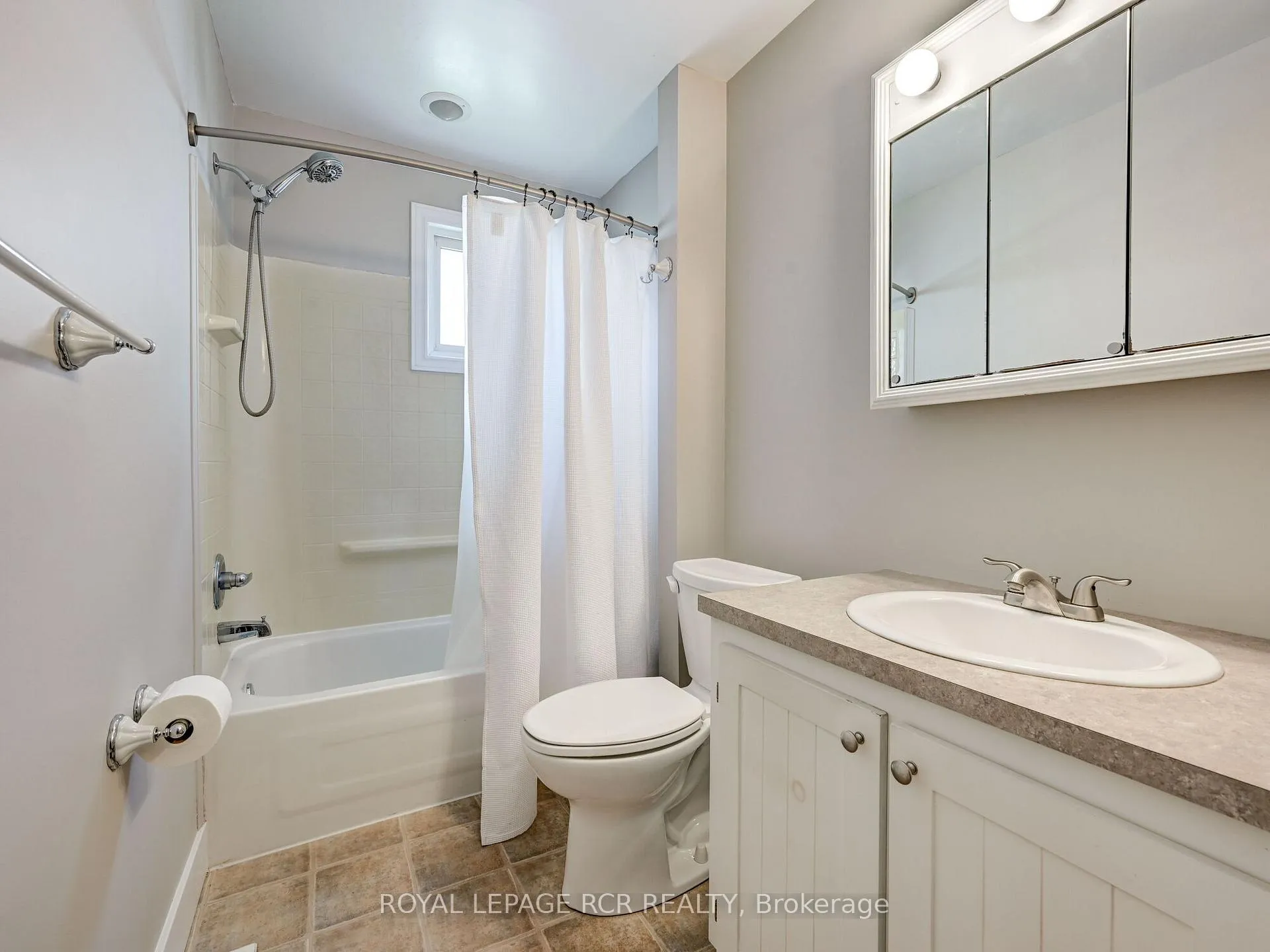 Photo 26 of 511 Main Street E, Shelburne — HOMEH