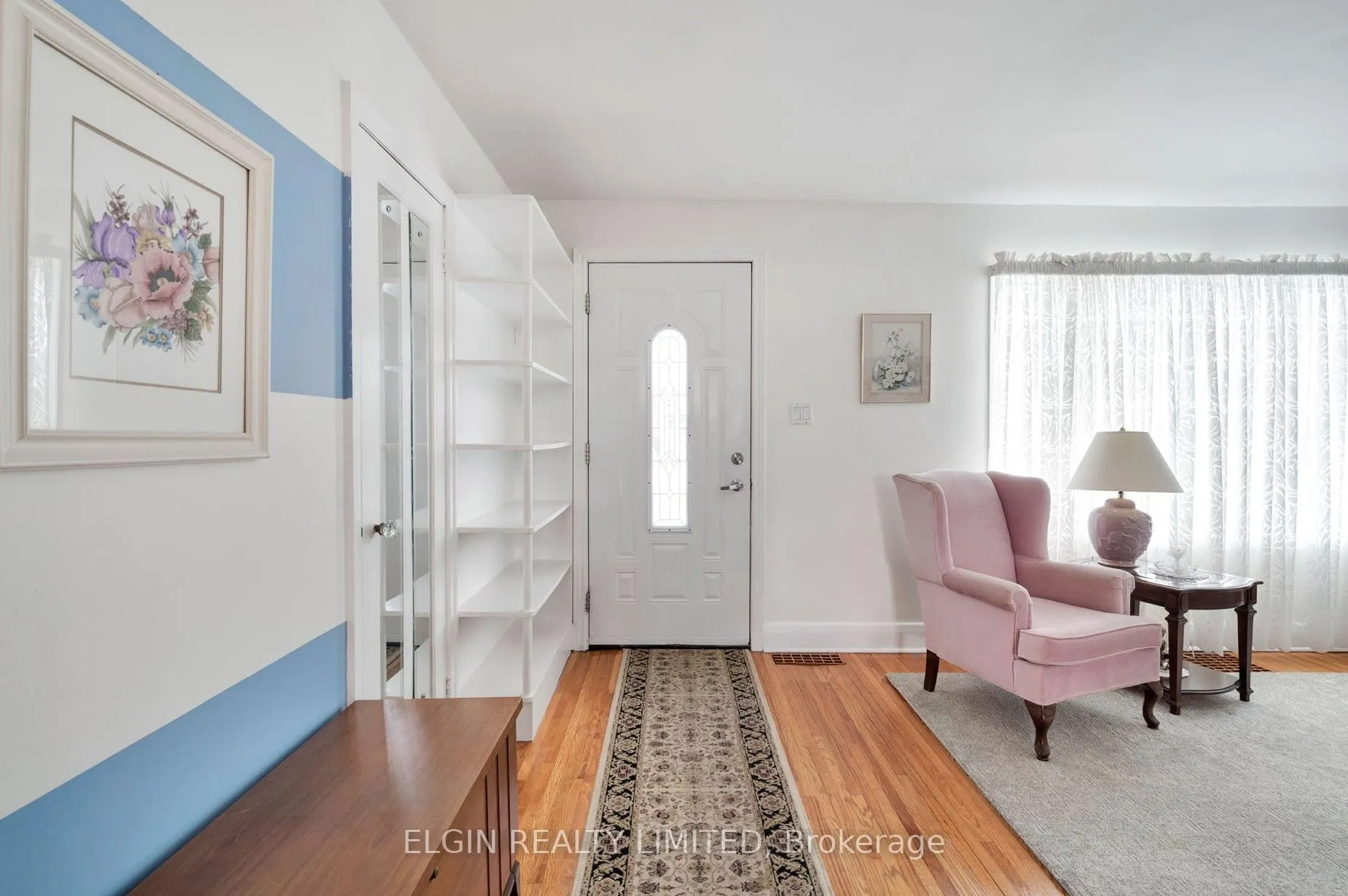Photo 2 of 161 Chestnut Street, St. Thomas — HOMEH