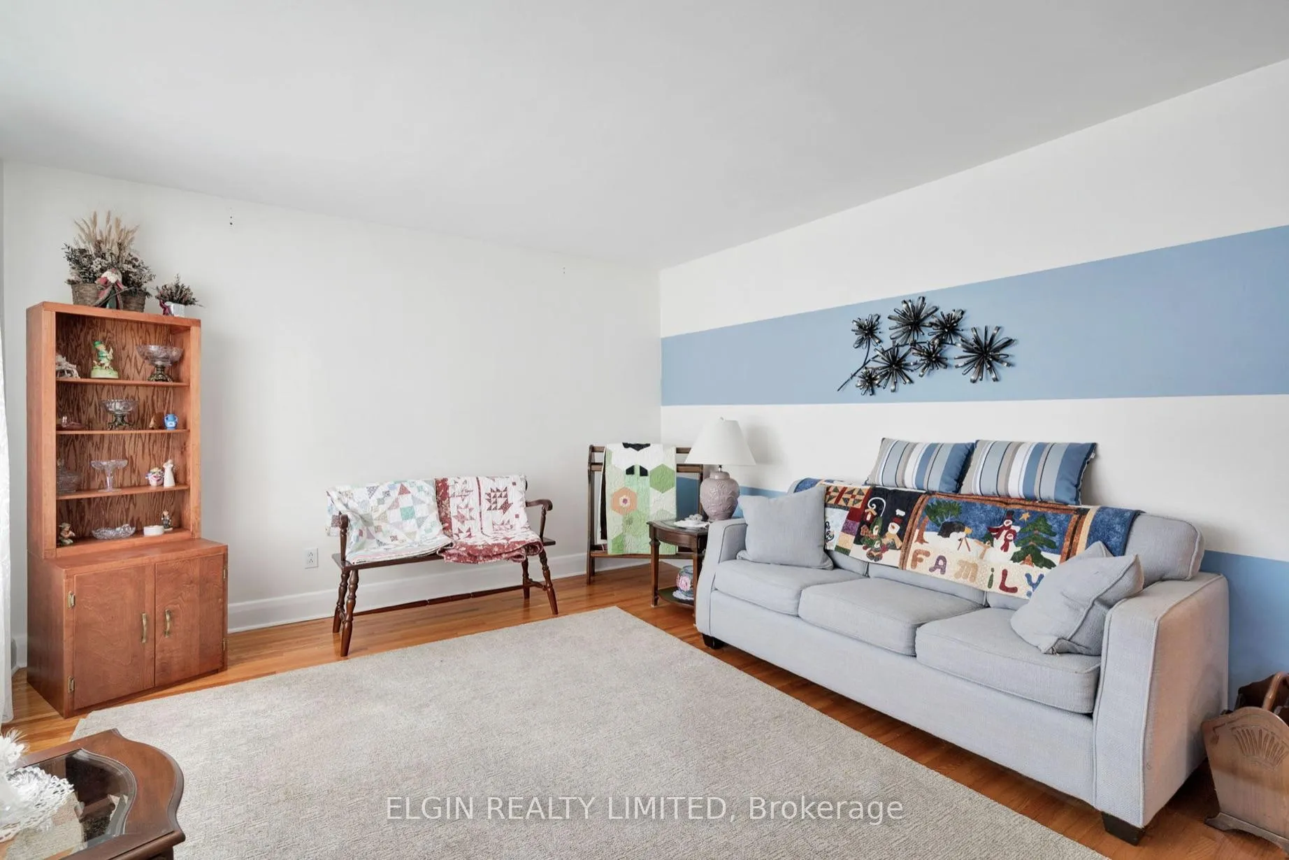 Photo 5 of 161 Chestnut Street, St. Thomas — HOMEH