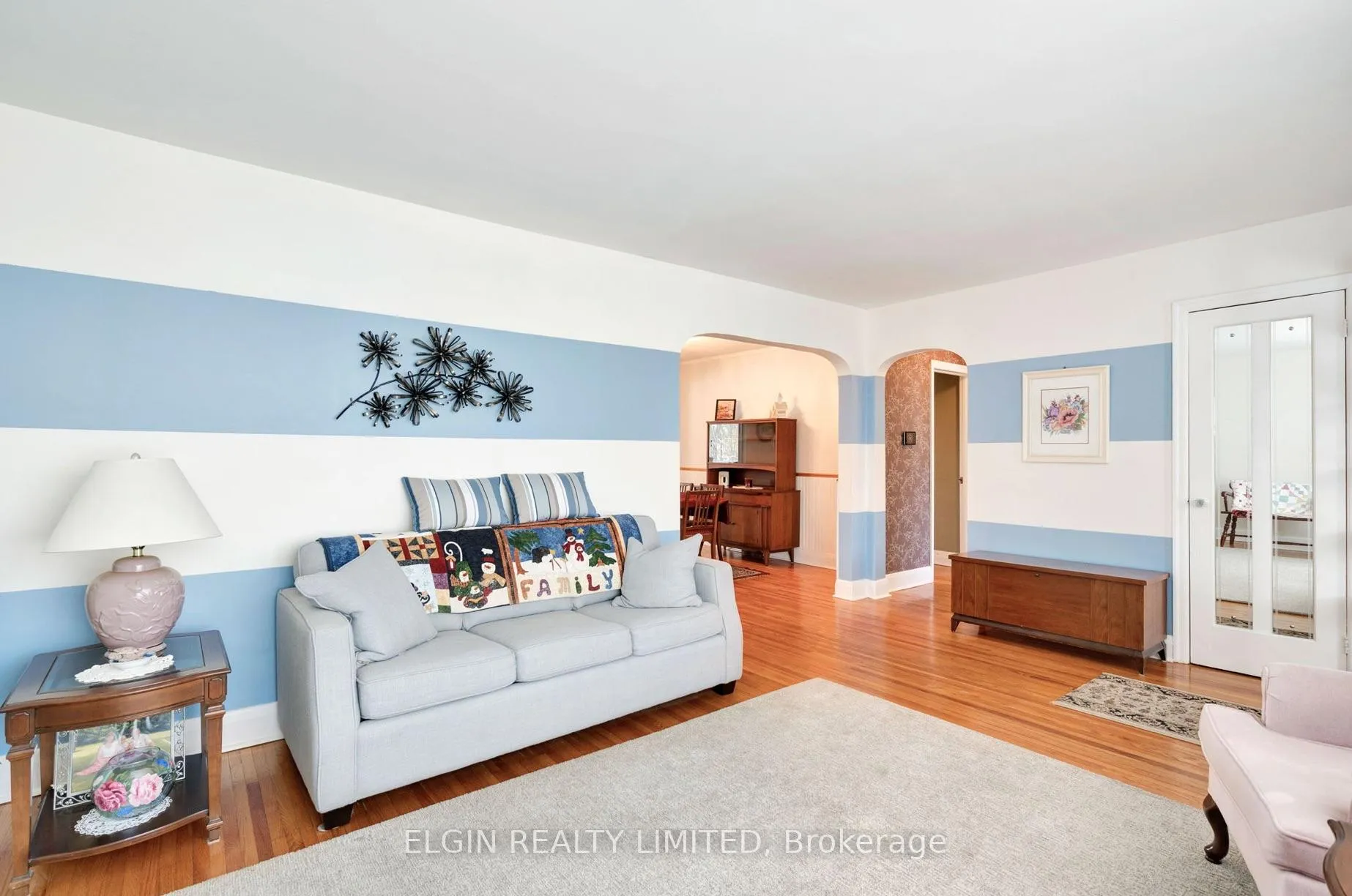 Photo 7 of 161 Chestnut Street, St. Thomas — HOMEH
