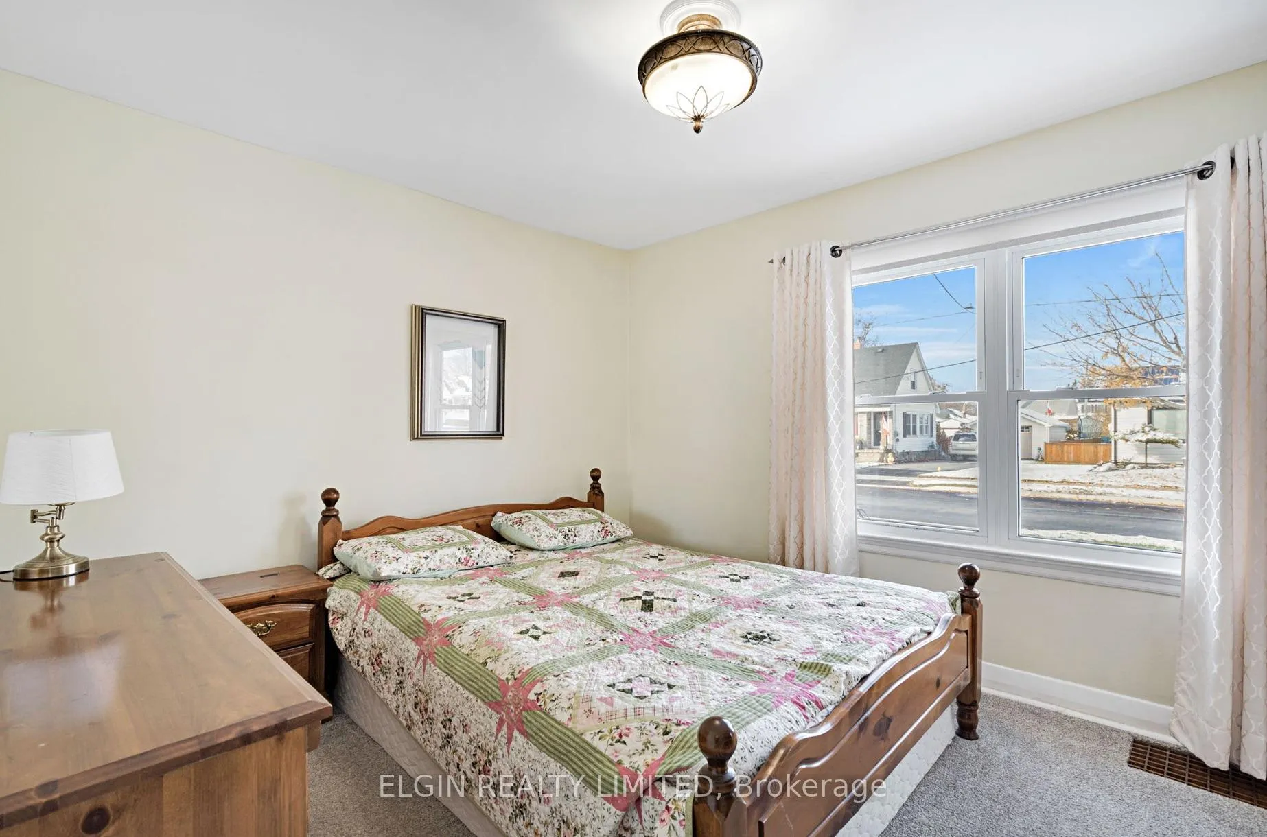 Photo 19 of 161 Chestnut Street, St. Thomas — HOMEH