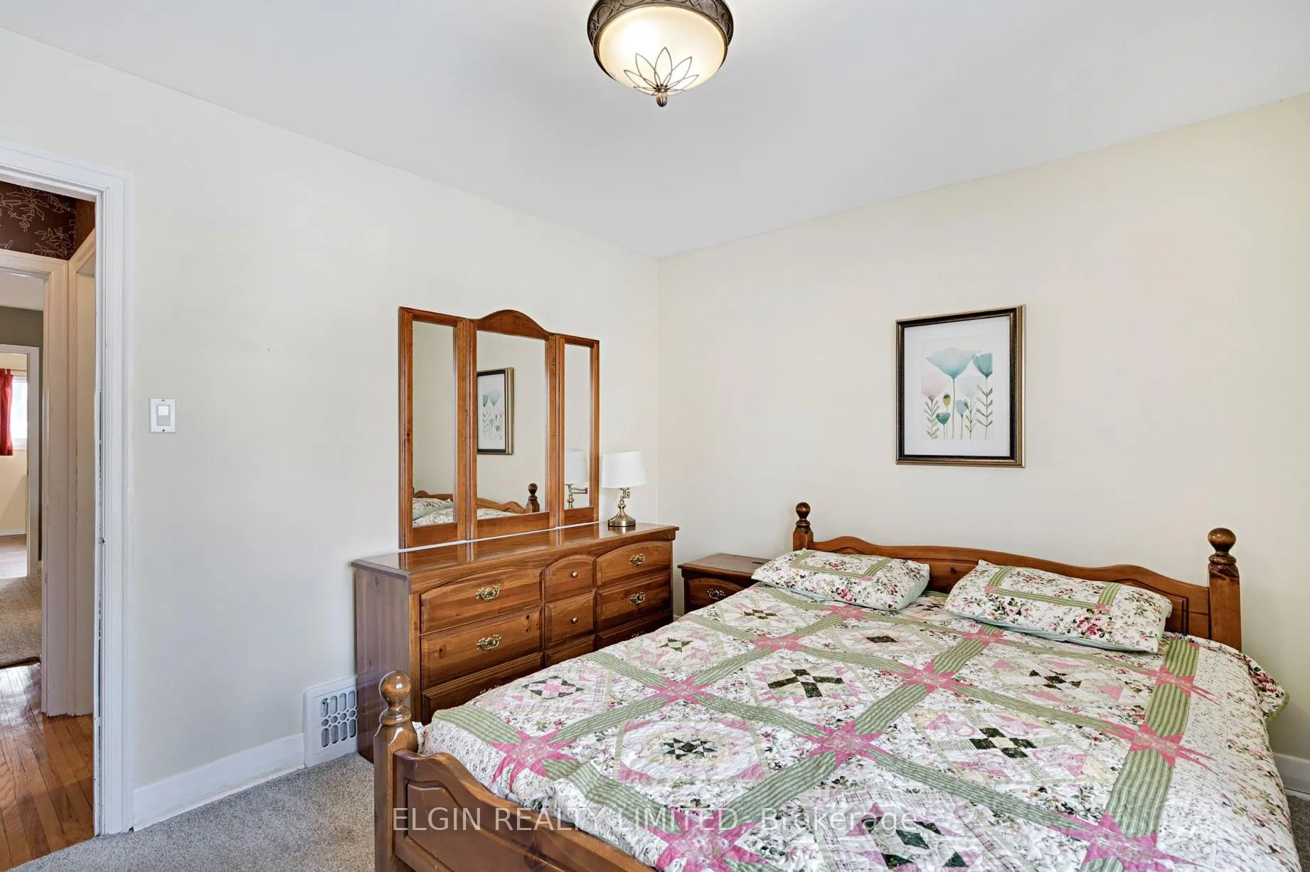 Photo 20 of 161 Chestnut Street, St. Thomas — HOMEH