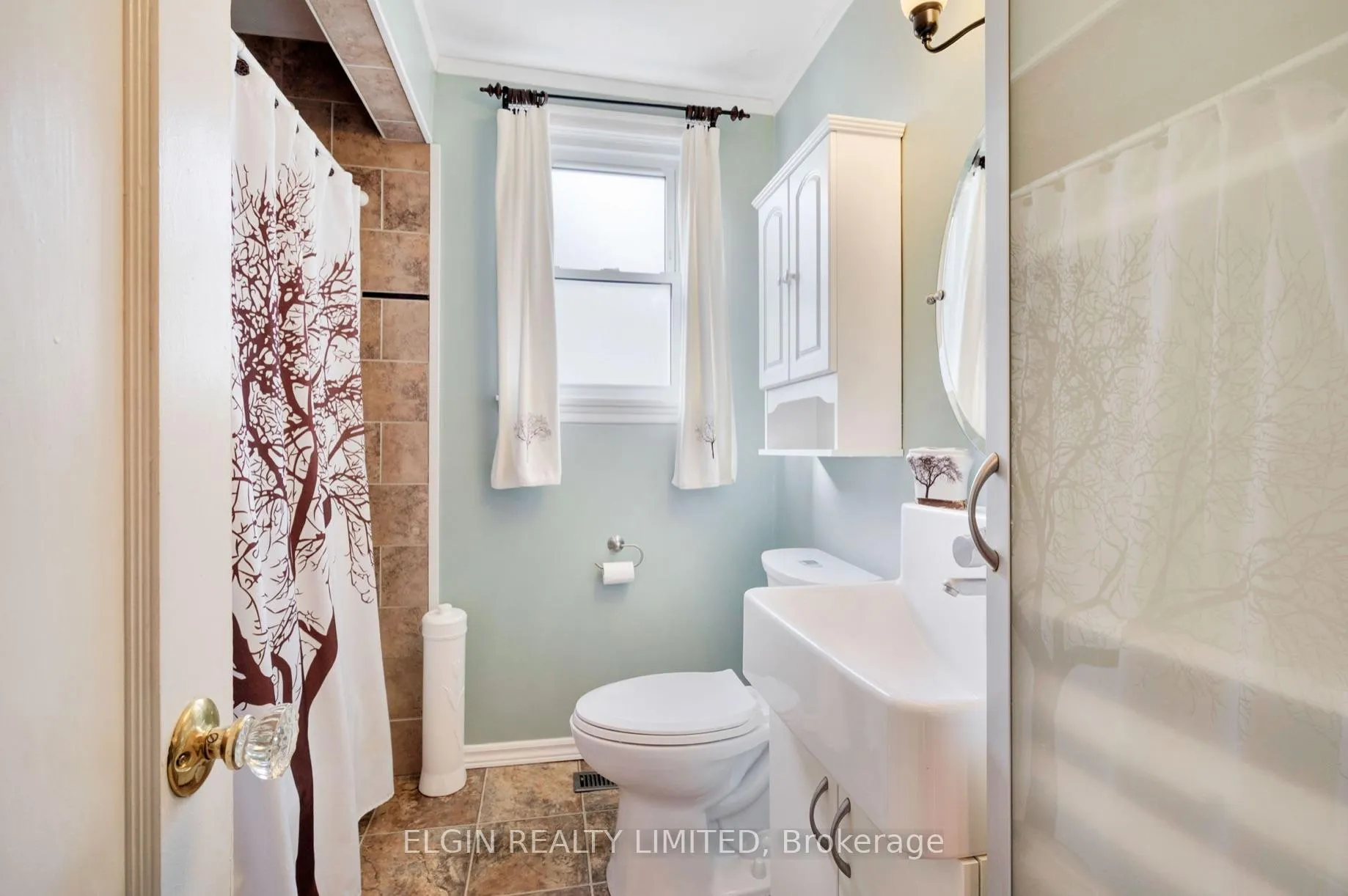 Photo 25 of 161 Chestnut Street, St. Thomas — HOMEH