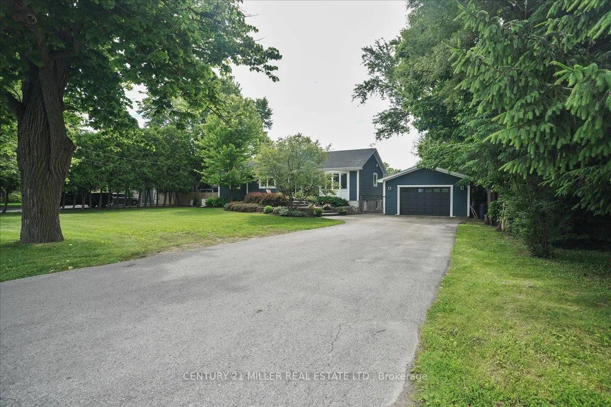 Photo 4 of 556 Parkside Drive E, Hamilton, Waterdown — HOMEH
