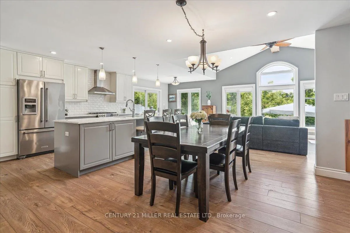 Photo 7 of 556 Parkside Drive E, Hamilton, Waterdown — HOMEH