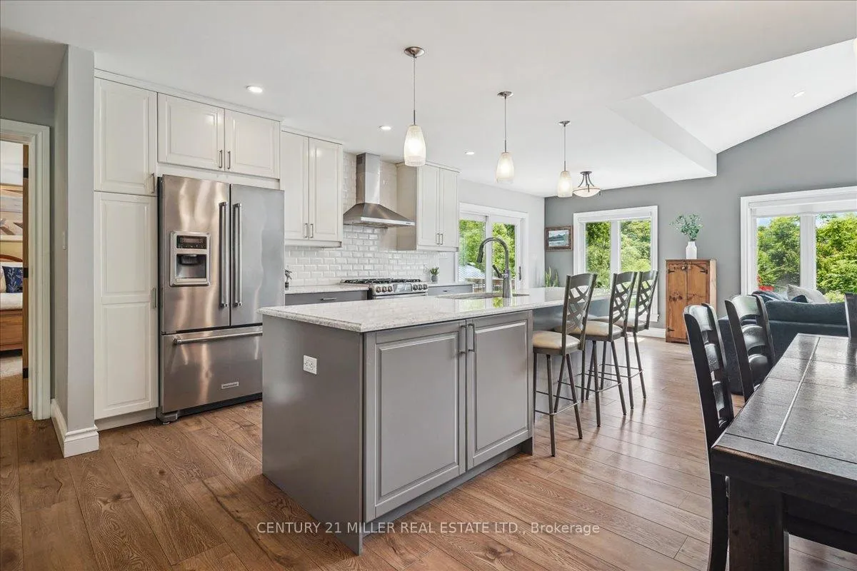 Photo 16 of 556 Parkside Drive E, Hamilton, Waterdown — HOMEH