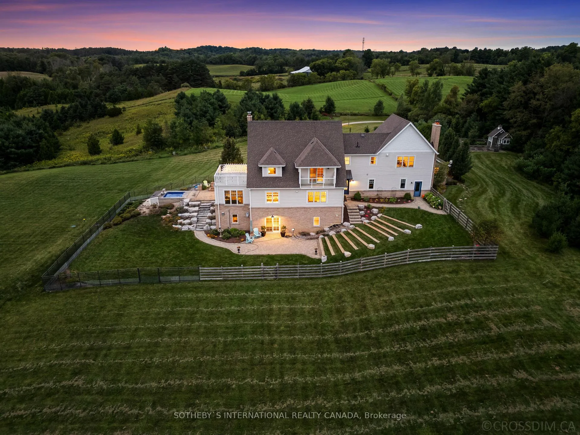 Photo 2 of 15664 Duffy's Lane, Caledon, Rural Caledon — HOMEH