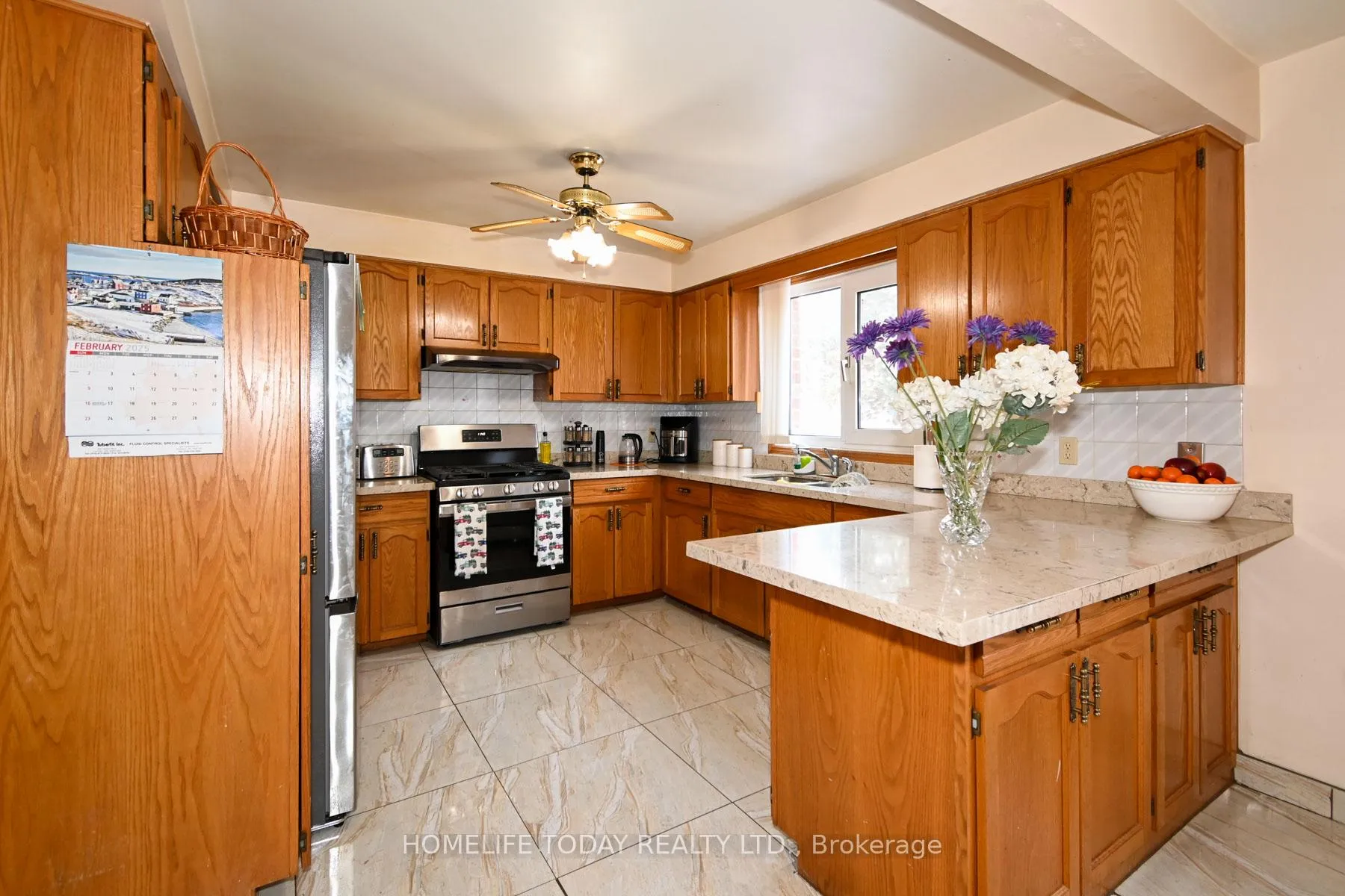 Photo 7 of 24 Eton Street, Markham, Village Green-South Unionville — HOMEH