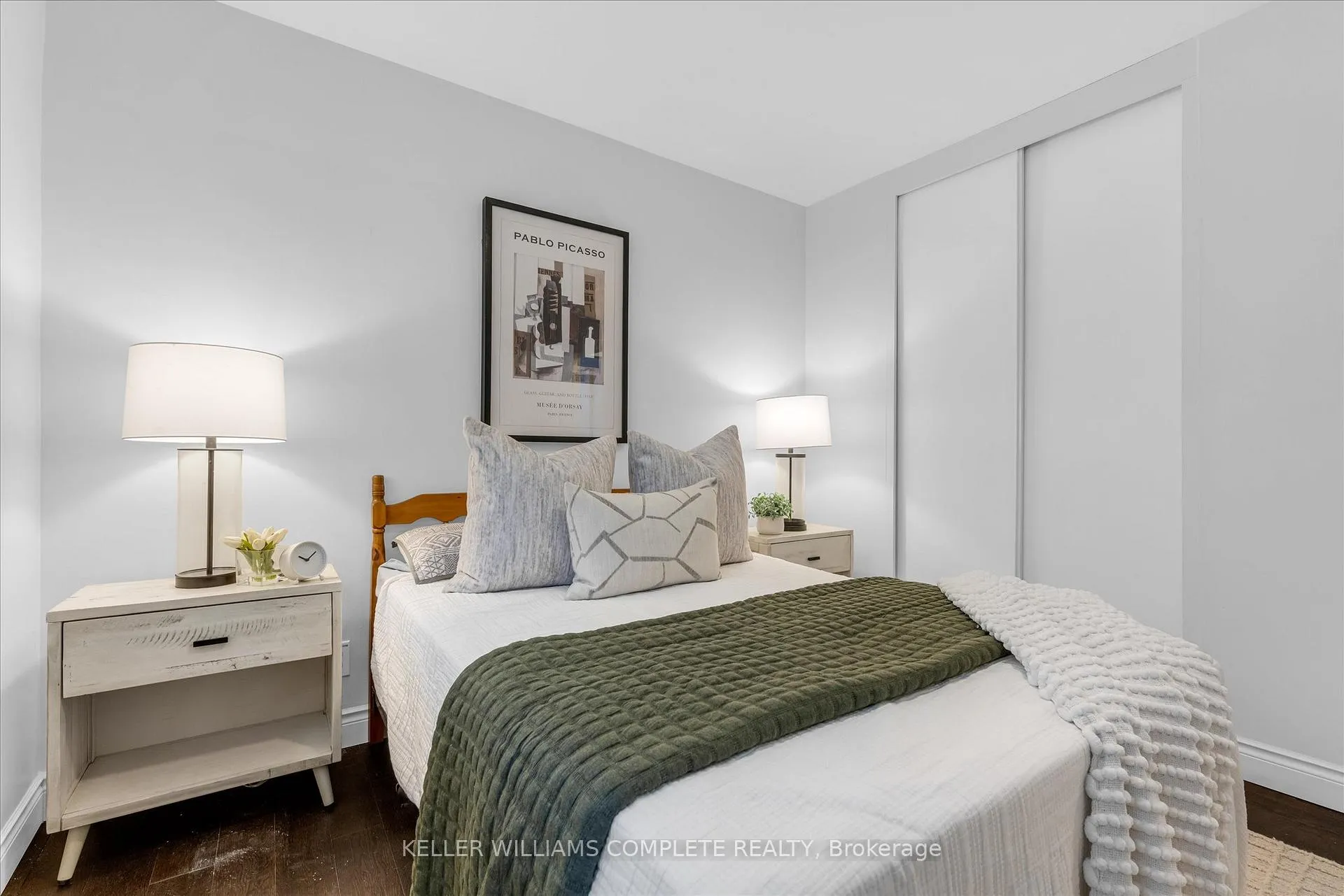 Photo 16 of 47 Battlefield Drive, Hamilton, Stoney Creek — HOMEH