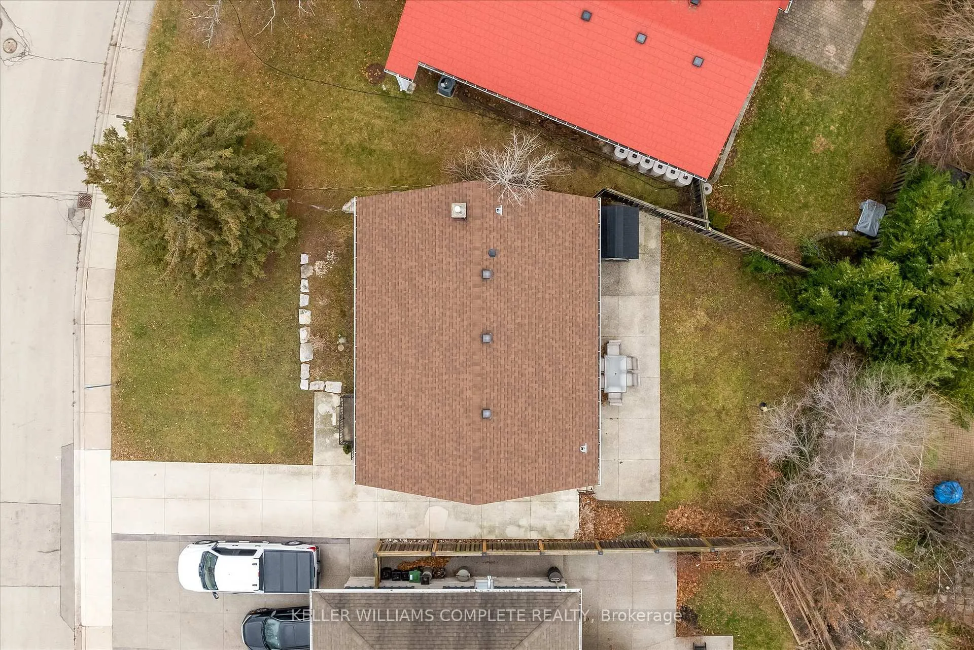Photo 37 of 47 Battlefield Drive, Hamilton, Stoney Creek — HOMEH