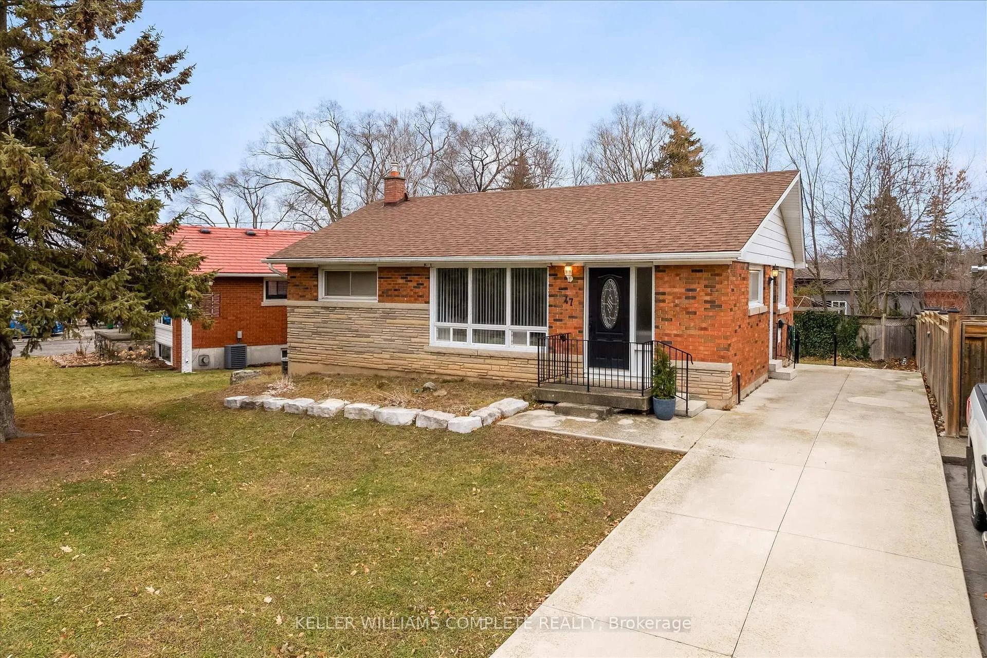 Photo 38 of 47 Battlefield Drive, Hamilton, Stoney Creek — HOMEH