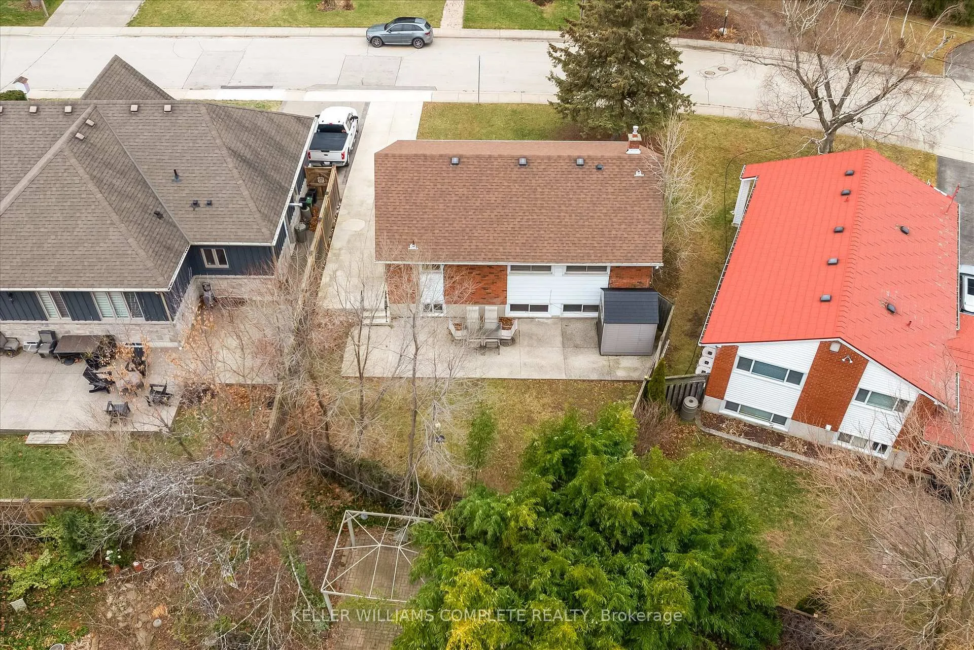 Photo 44 of 47 Battlefield Drive, Hamilton, Stoney Creek — HOMEH