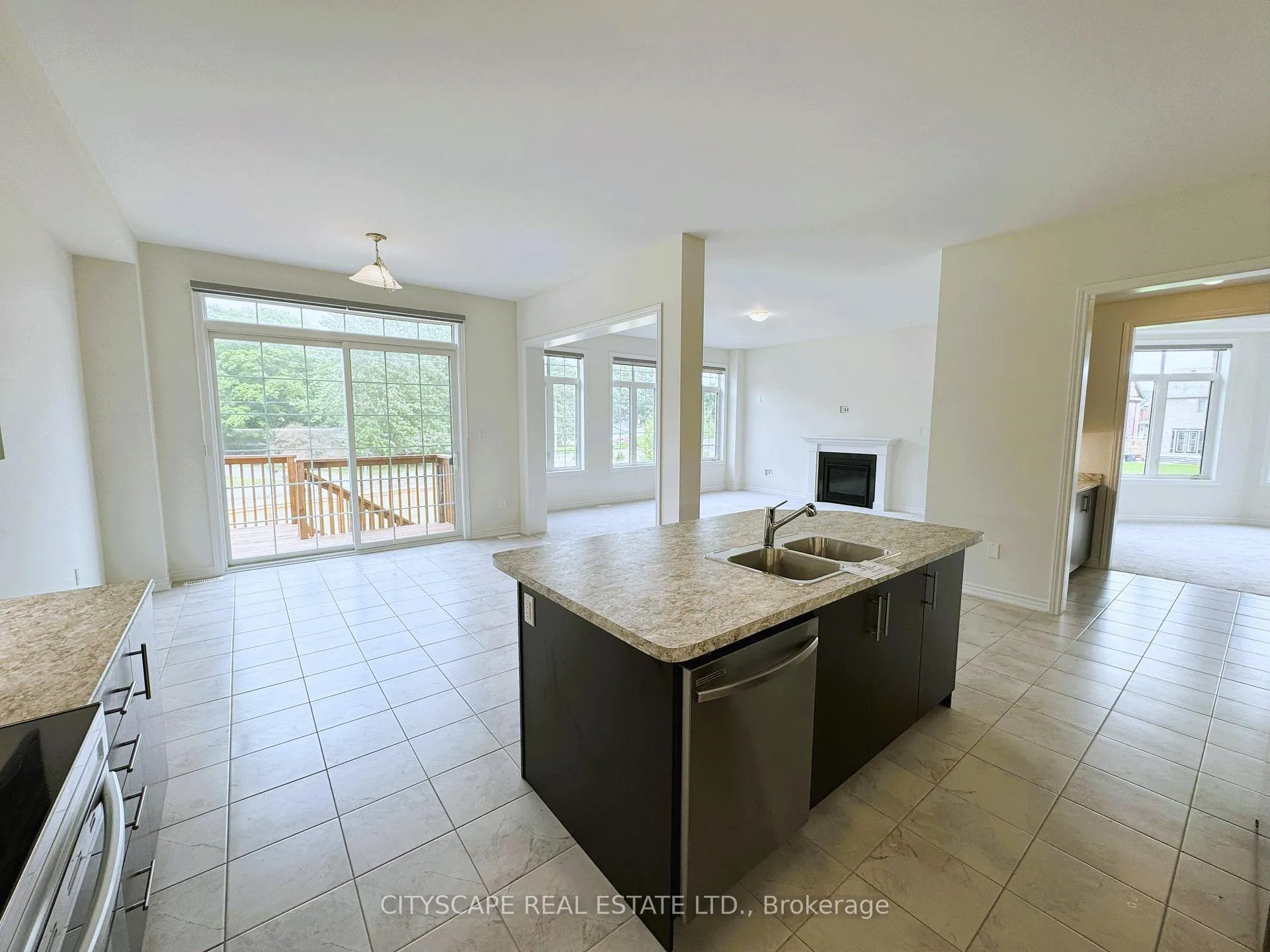 Photo 9 of 51 Sanford Circle, Springwater, Centre Vespra — HOMEH