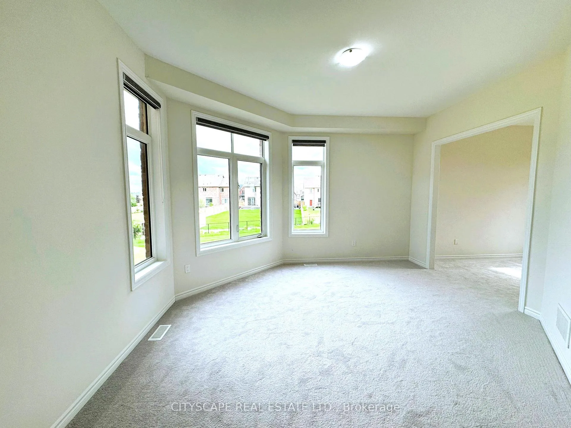 Photo 13 of 51 Sanford Circle, Springwater, Centre Vespra — HOMEH